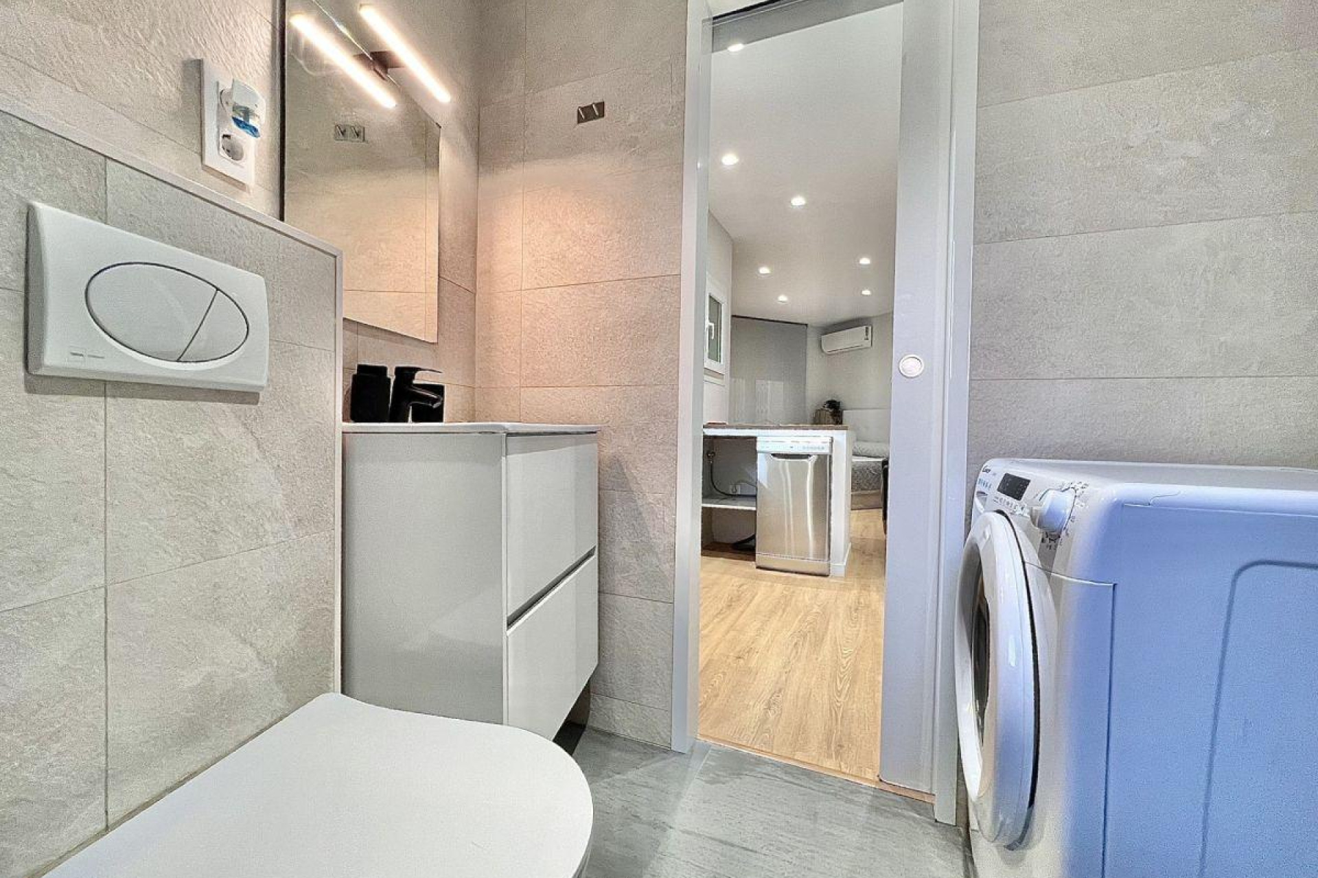 Resale - Apartment / flat - Barcelona - Sarrià - Sant Gervasi