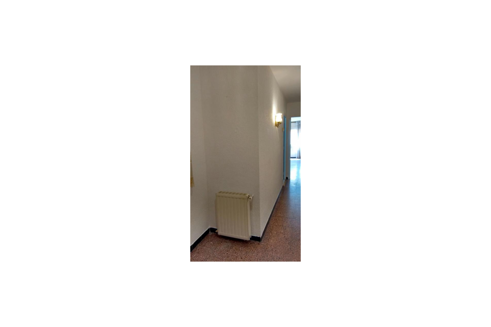 Resale - Apartment / flat - Figueres - Poblenou