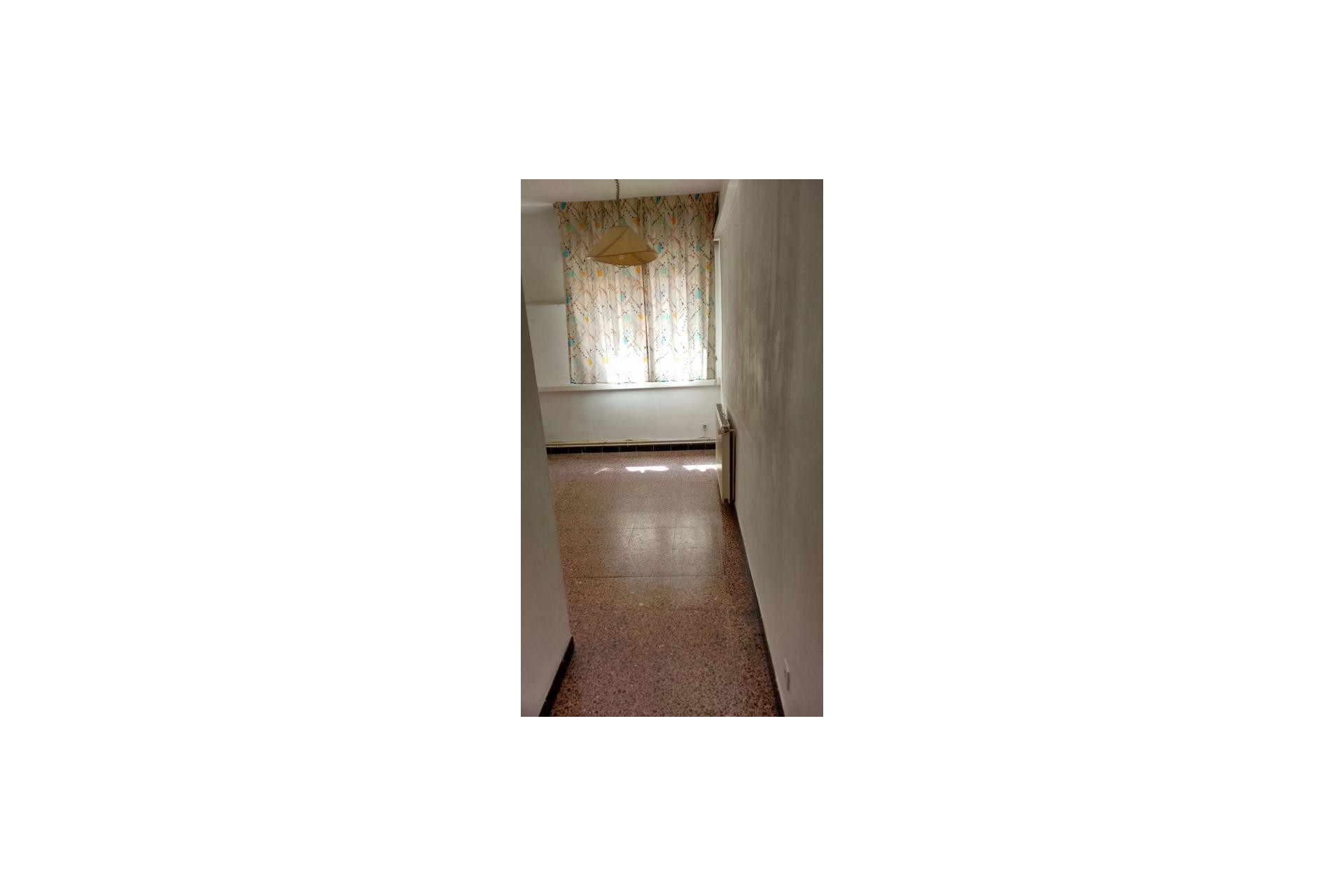 Resale - Apartment / flat - Figueres - Poblenou