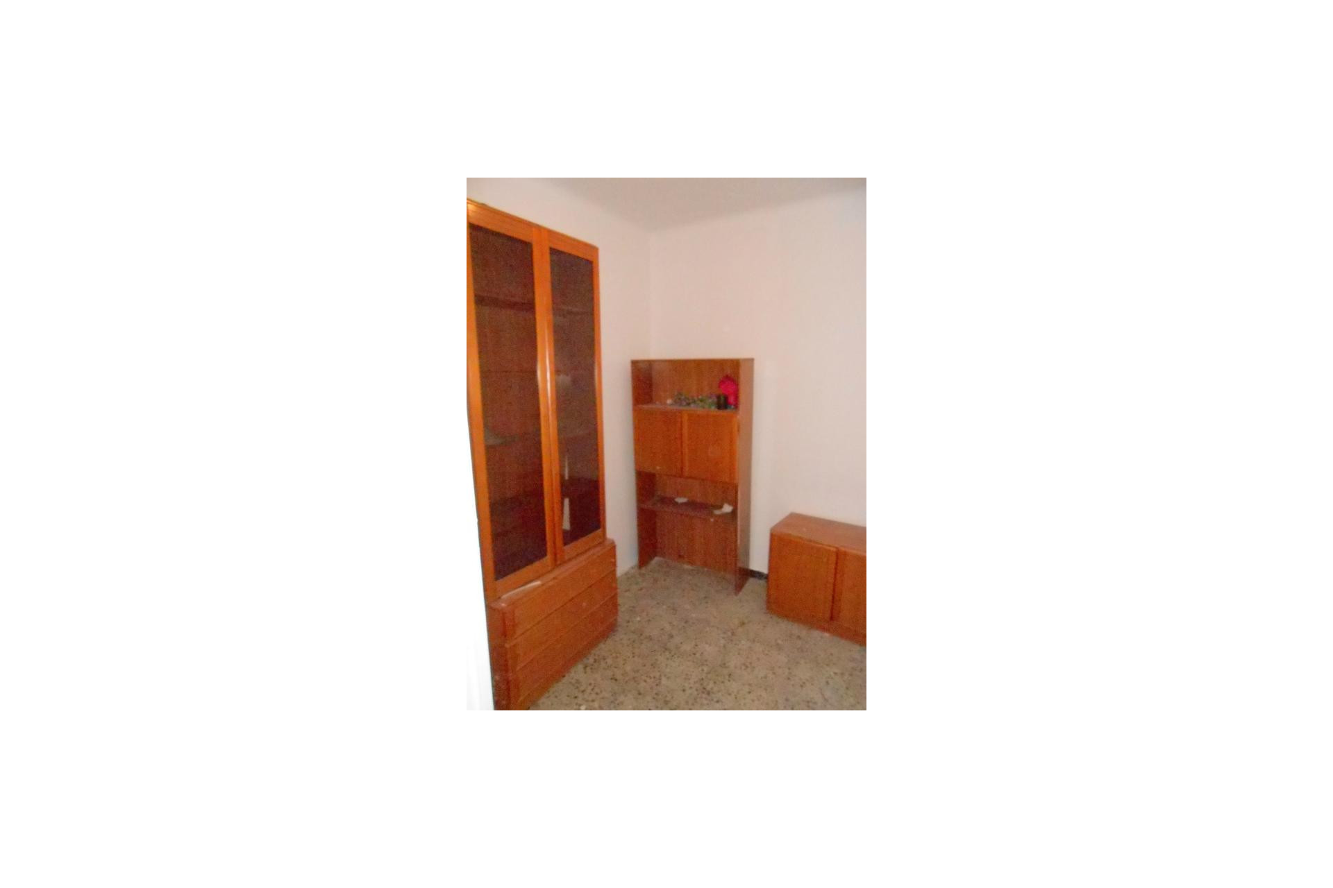 Resale - Apartment / flat - Hospitalet de Llobregat, l - Centre