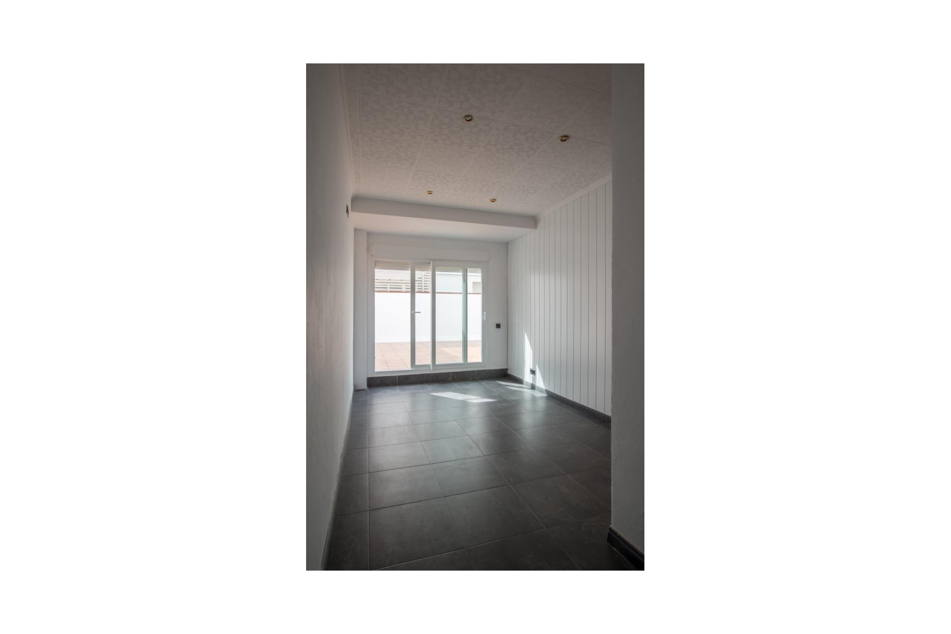 Resale - Apartment / flat - Roses - Centre