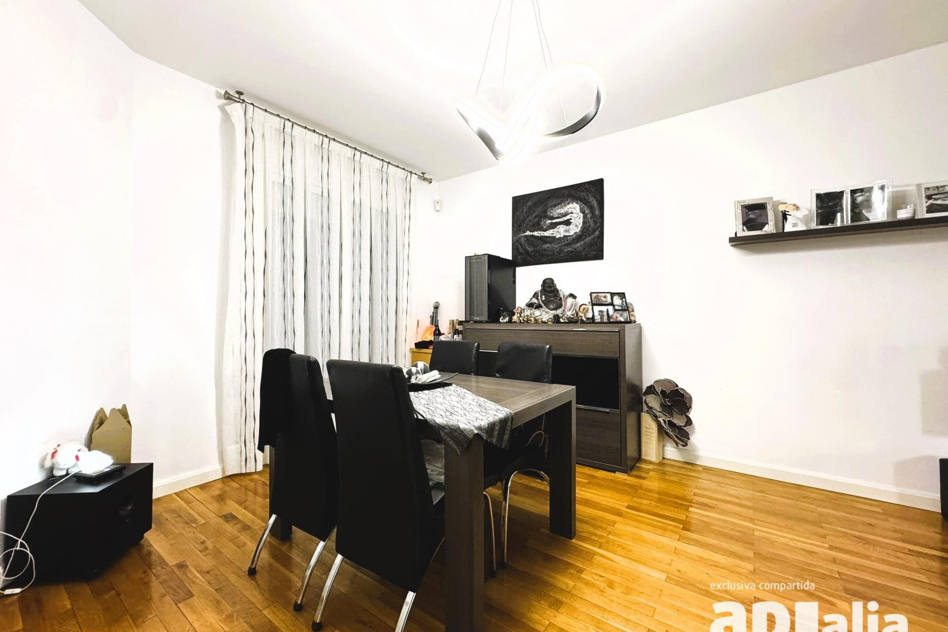 Resale - Apartment / flat - Sabadell - Centro