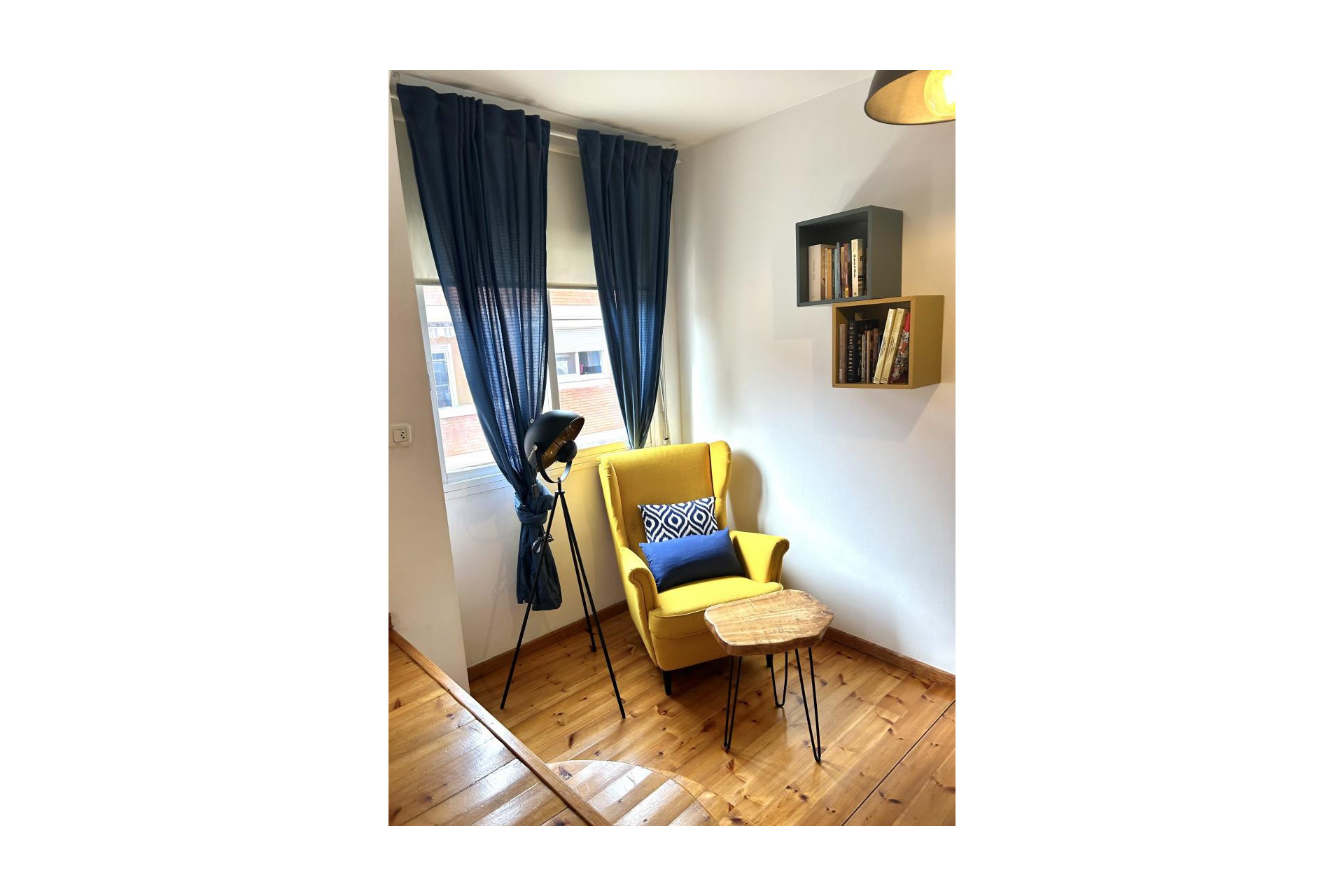 Resale - Apartment / flat - Sabadell - Centro