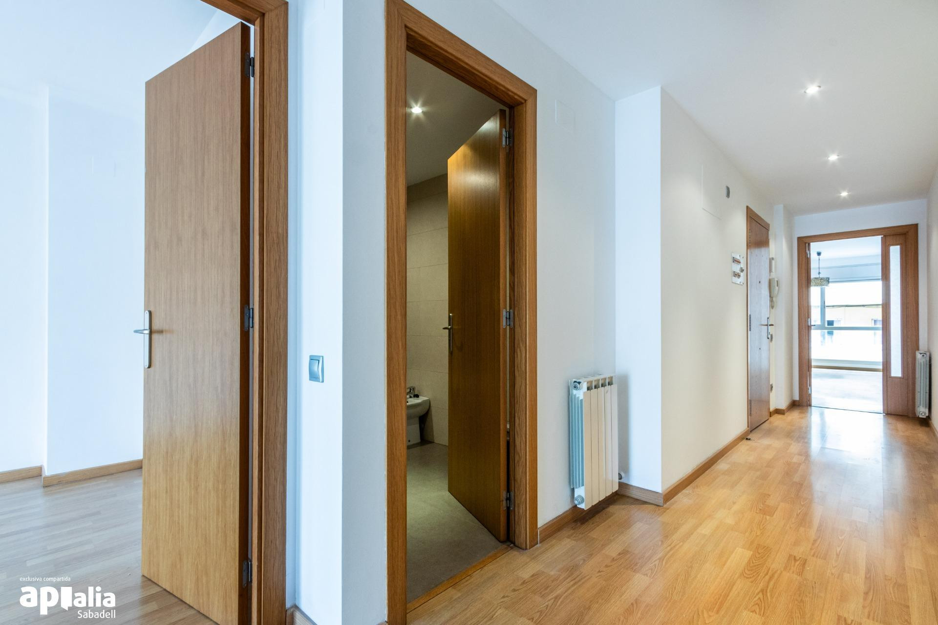 Resale - Apartment / flat - Sabadell - Eixample