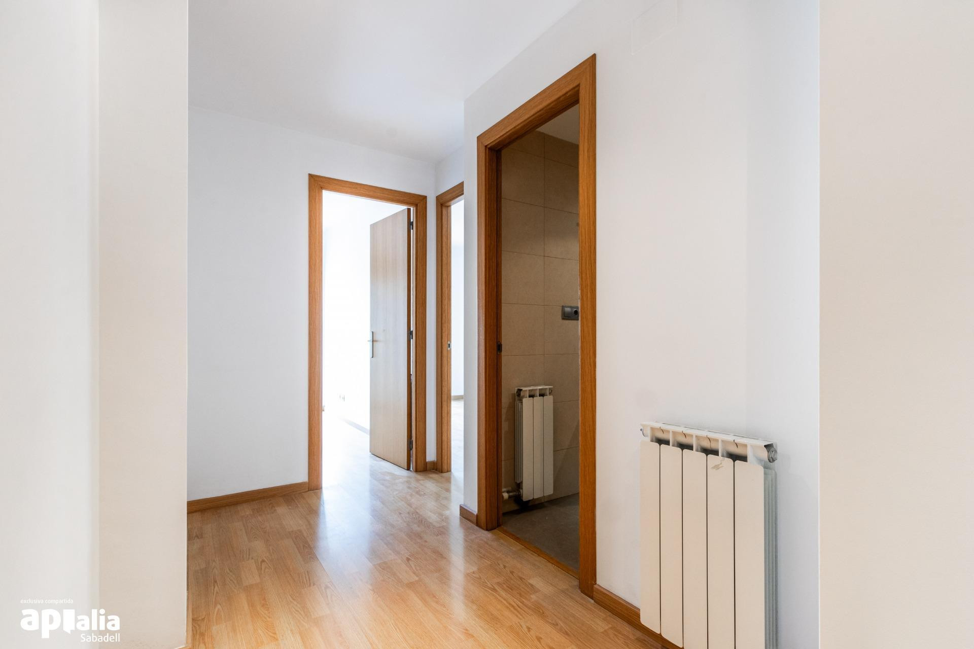 Resale - Apartment / flat - Sabadell - Eixample