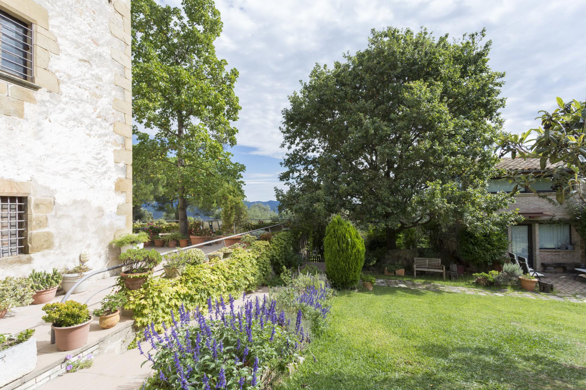 Resale - Farmhouses - Anglès