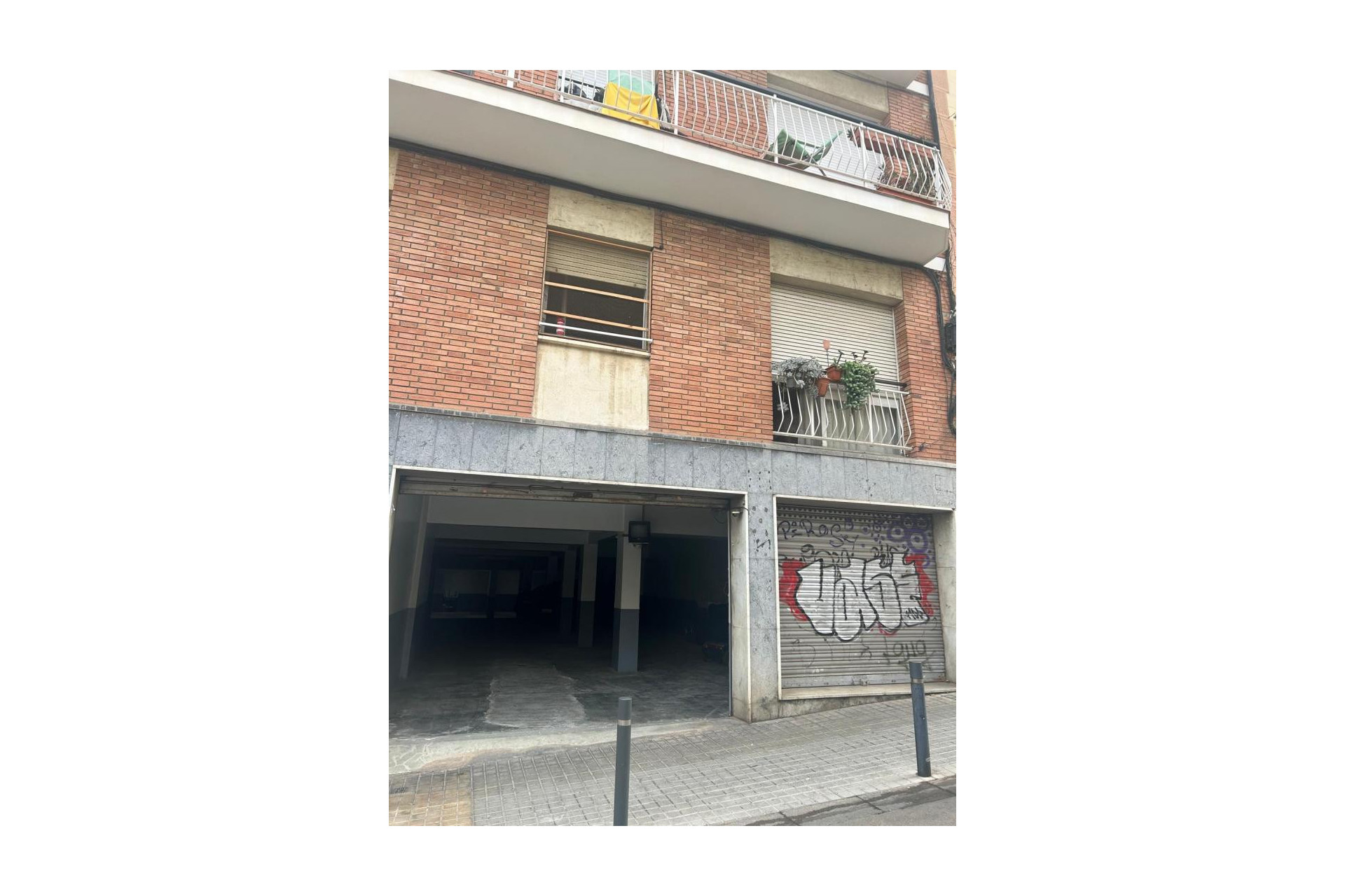 Resale - Local comercial - Barcelona - Horta - Guinardó