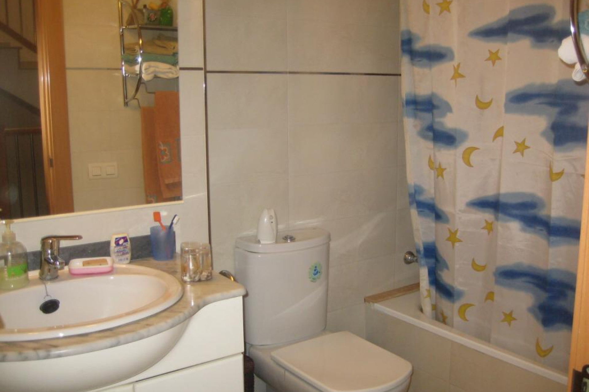 Resale - Unifamiliar adosada - Pla de Santa Maria, El