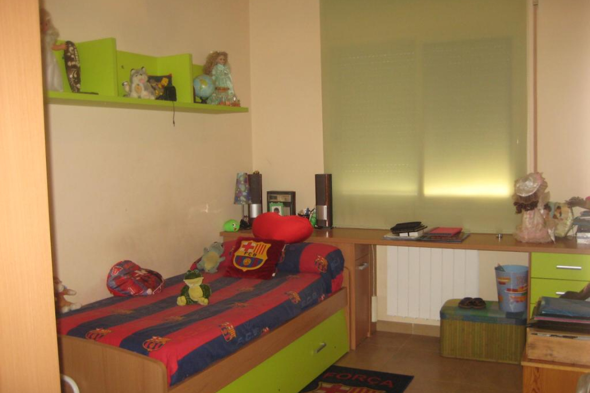 Resale - Unifamiliar adosada - Pla de Santa Maria, El