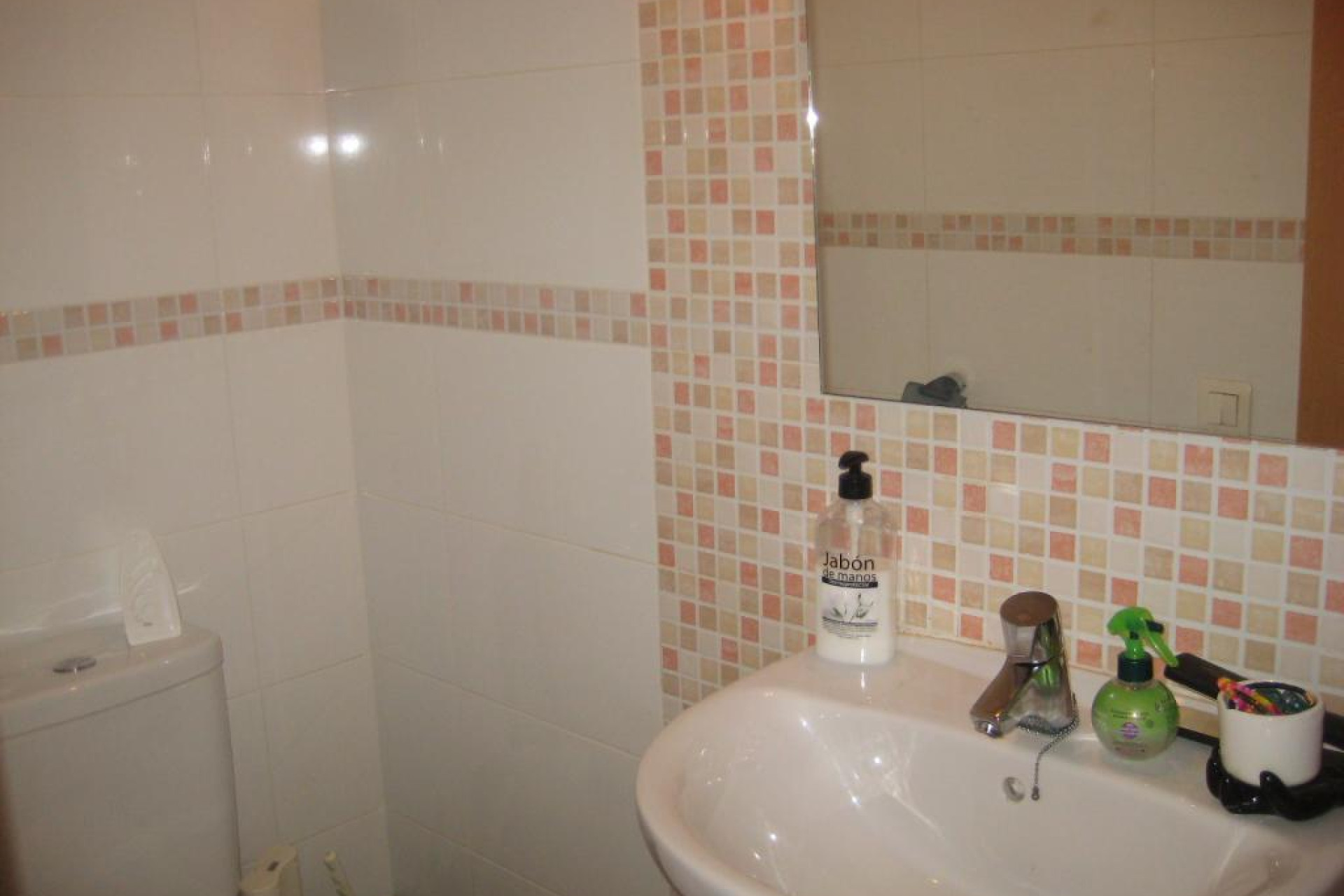 Resale - Unifamiliar adosada - Pla de Santa Maria, El