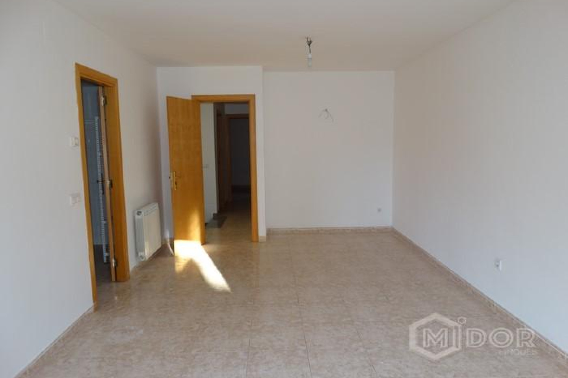 Resale - Unifamiliar adosada - Sant Feliu de Guixols - Semicentre