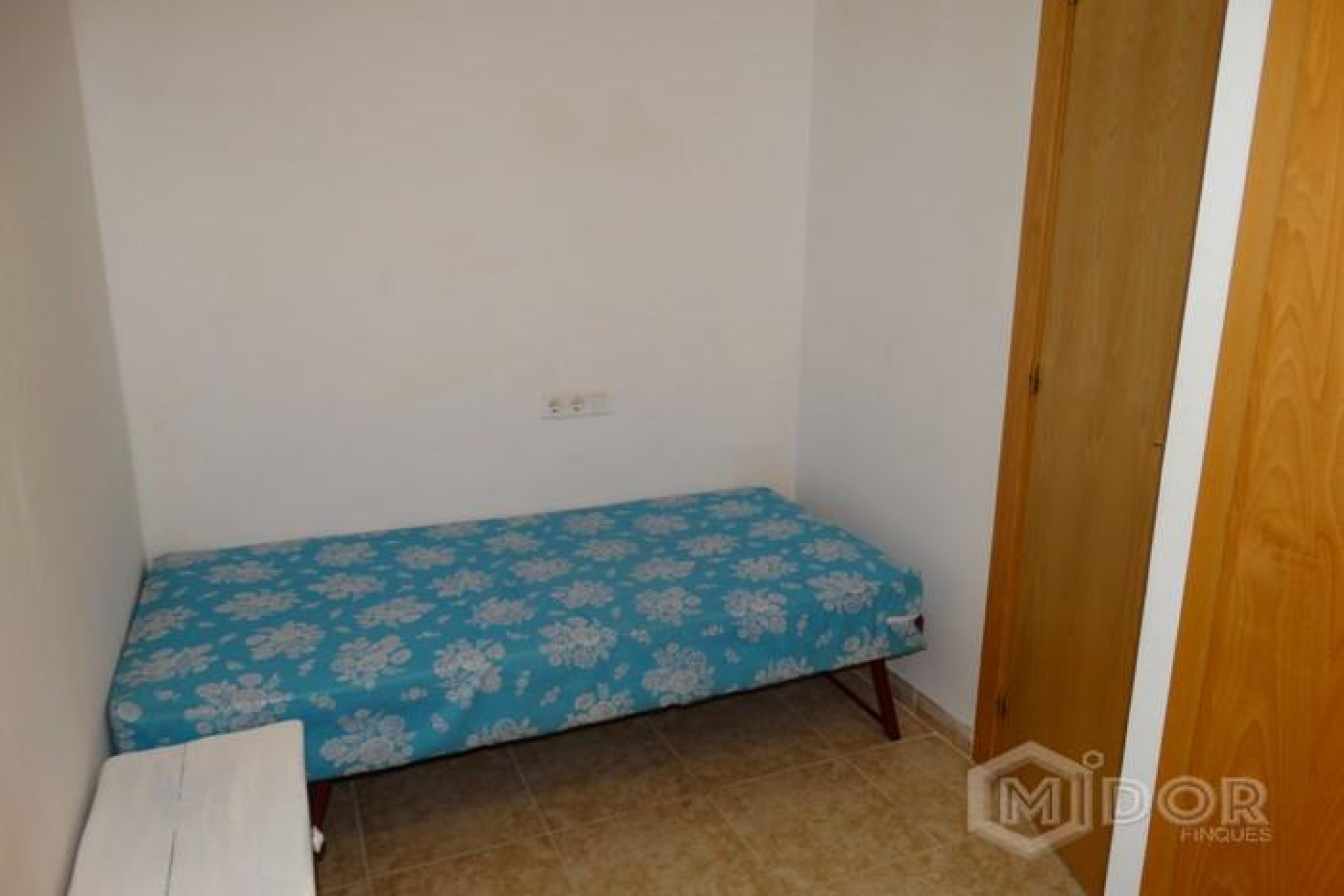 Resale - Unifamiliar adosada - Sant Feliu de Guixols - Semicentre