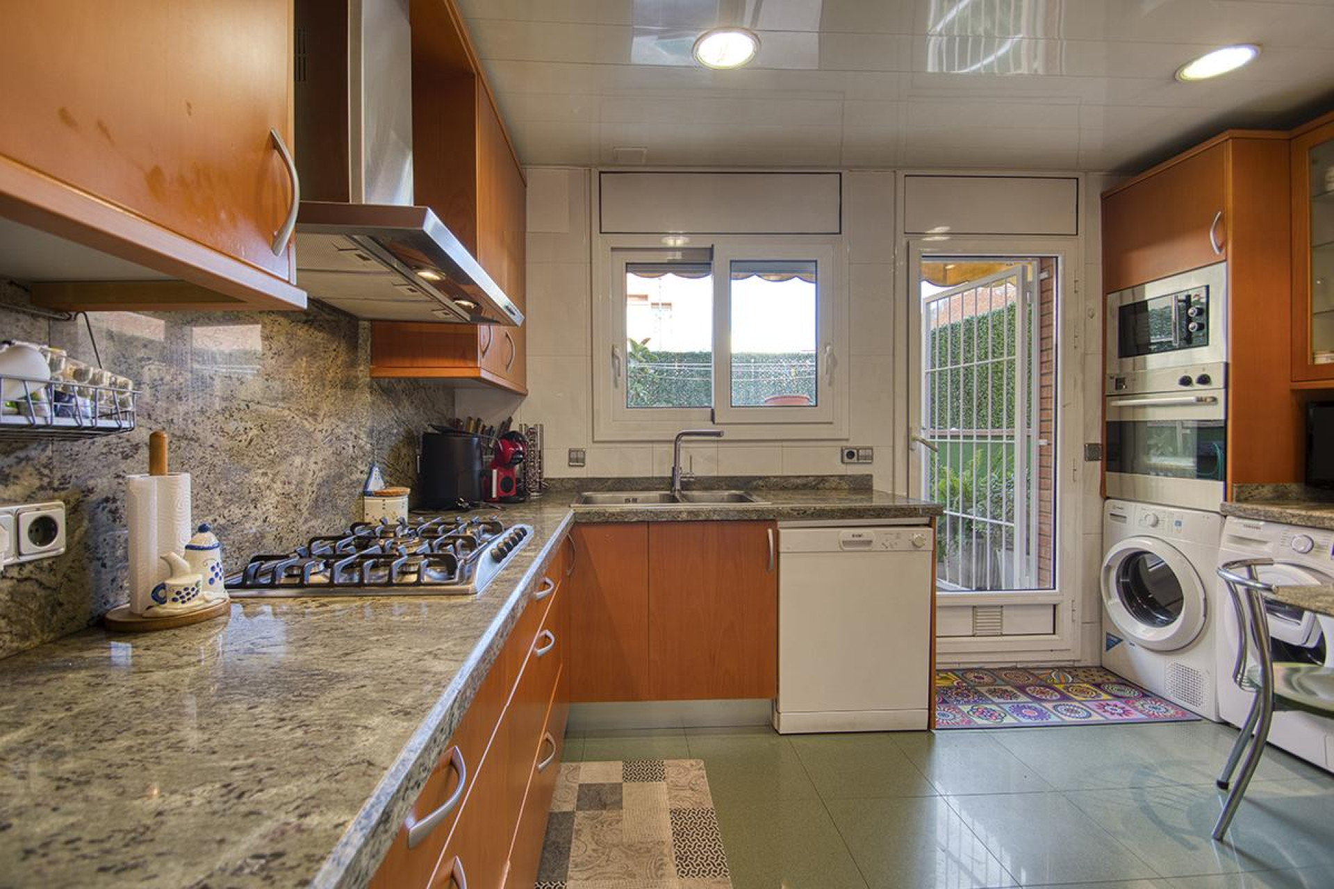 Resale - Villa - Barcelona - Sant Andreu