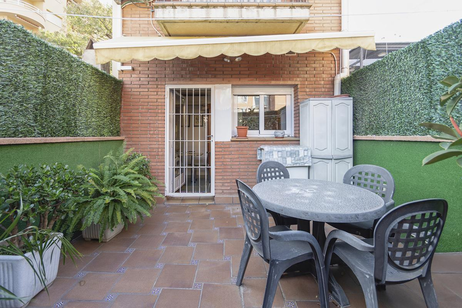 Resale - Villa - Barcelona - Sant Andreu