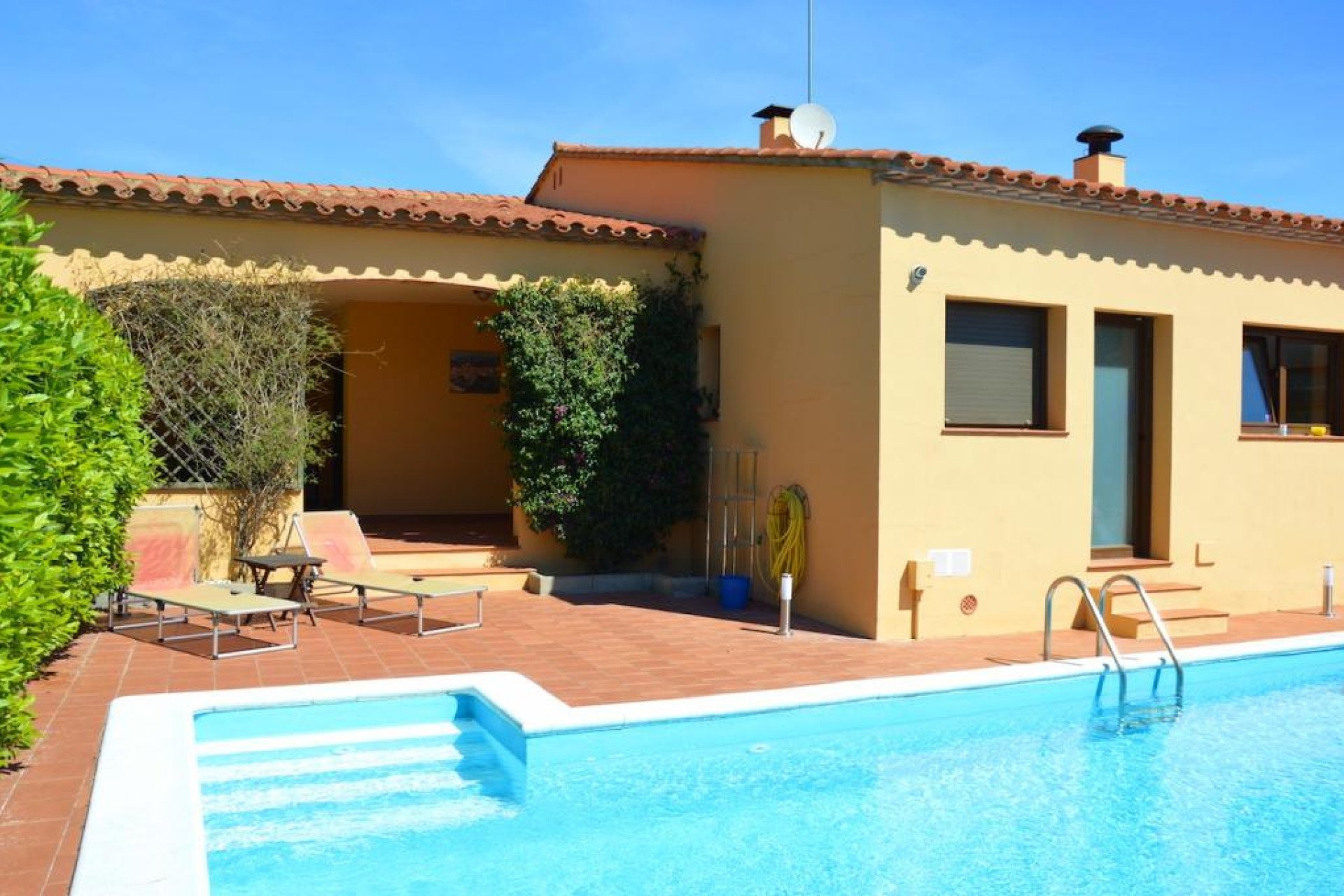 Resale - Villa - Begur - Residencial begur