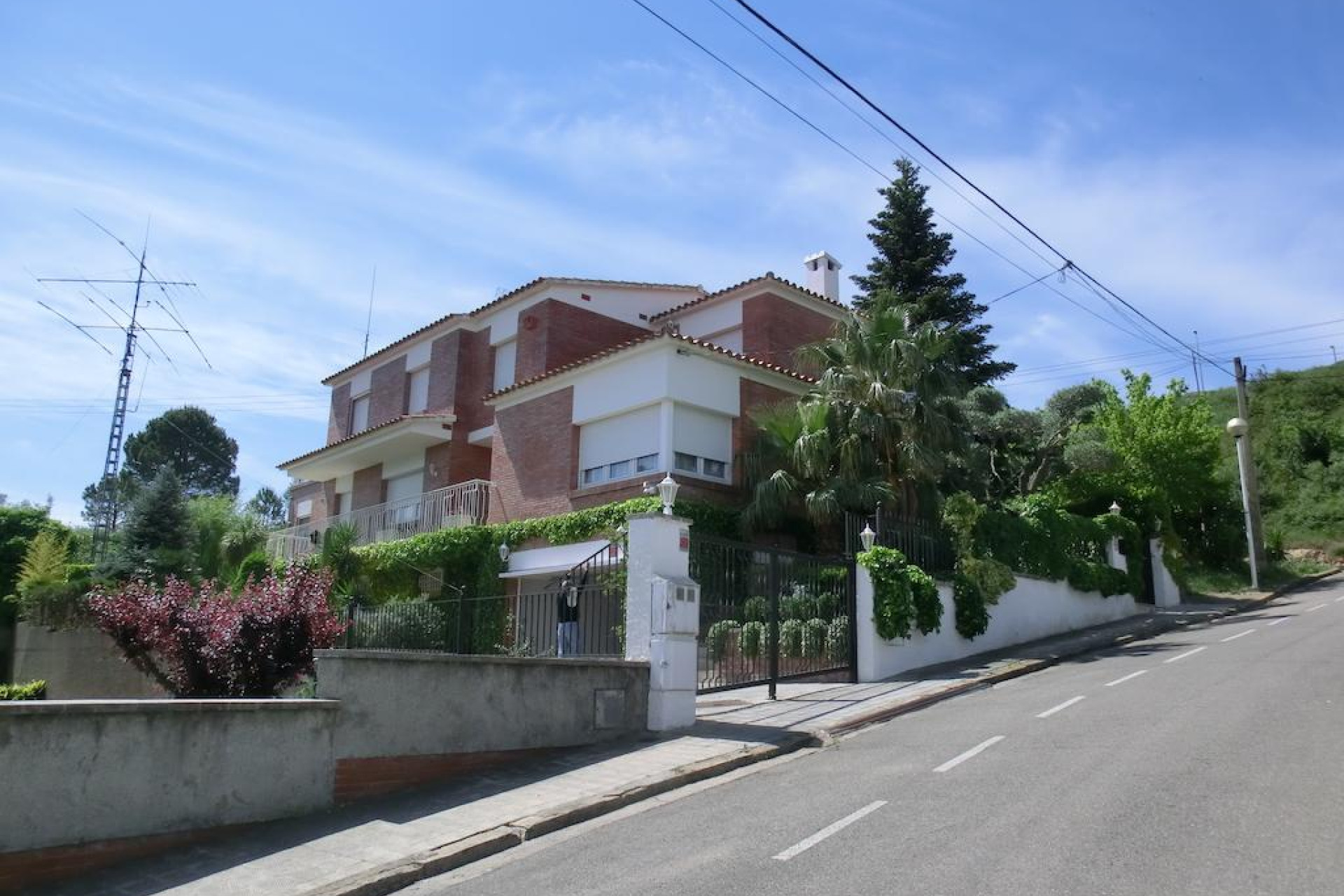 Resale - Villa - Figueres - Castell