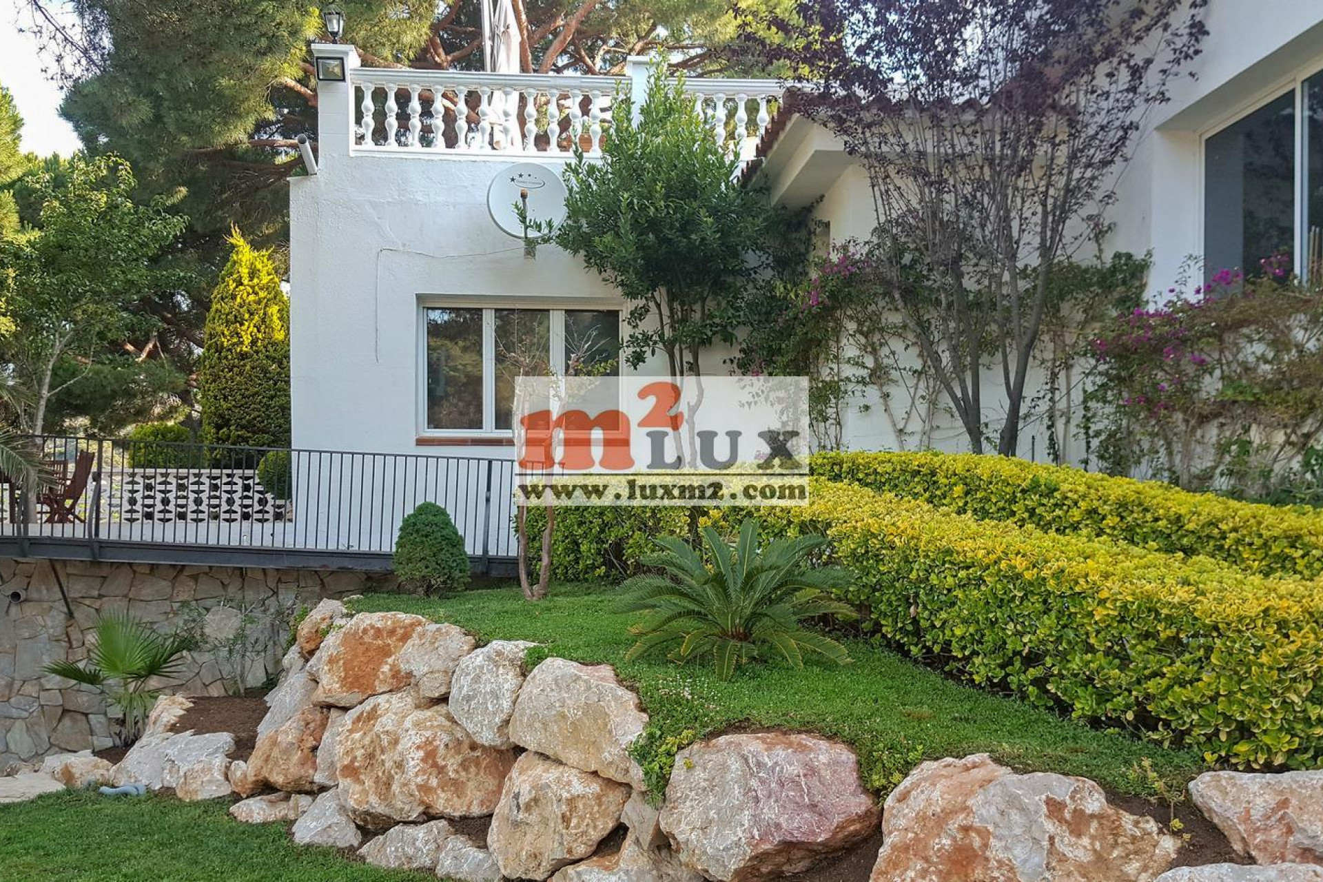 Resale - Villa - Lloret de Mar - Canyelles