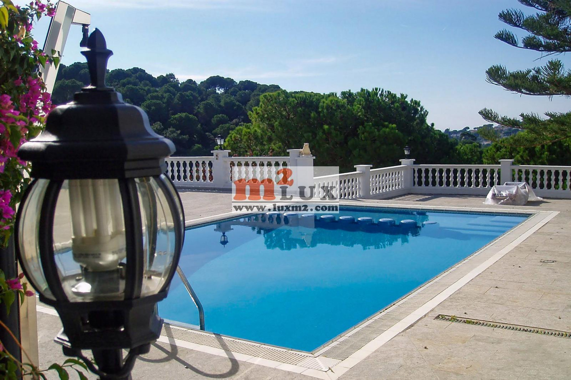 Resale - Villa - Lloret de Mar - Canyelles