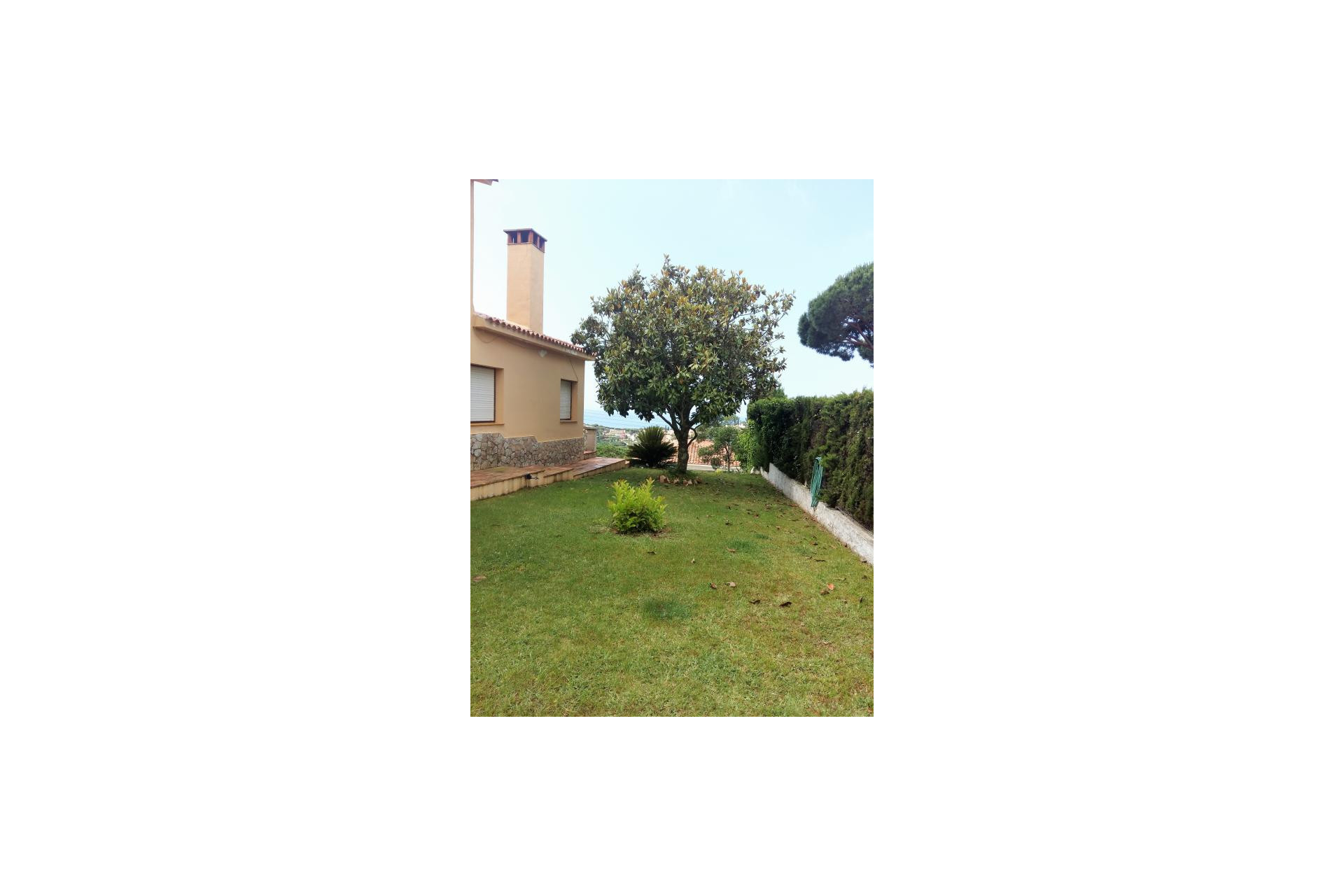 Resale - Villa - Lloret de Mar - Roca Grossa