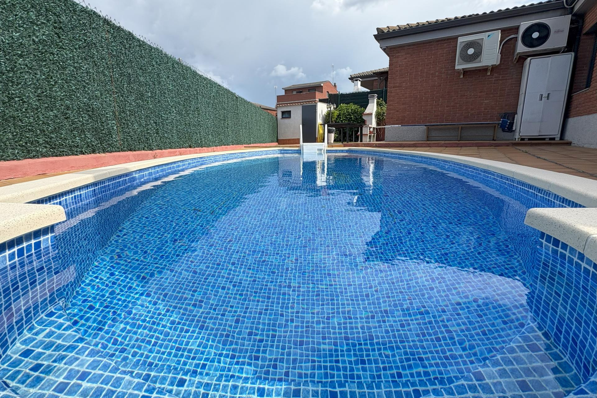 Resale - Villa - Masquefa