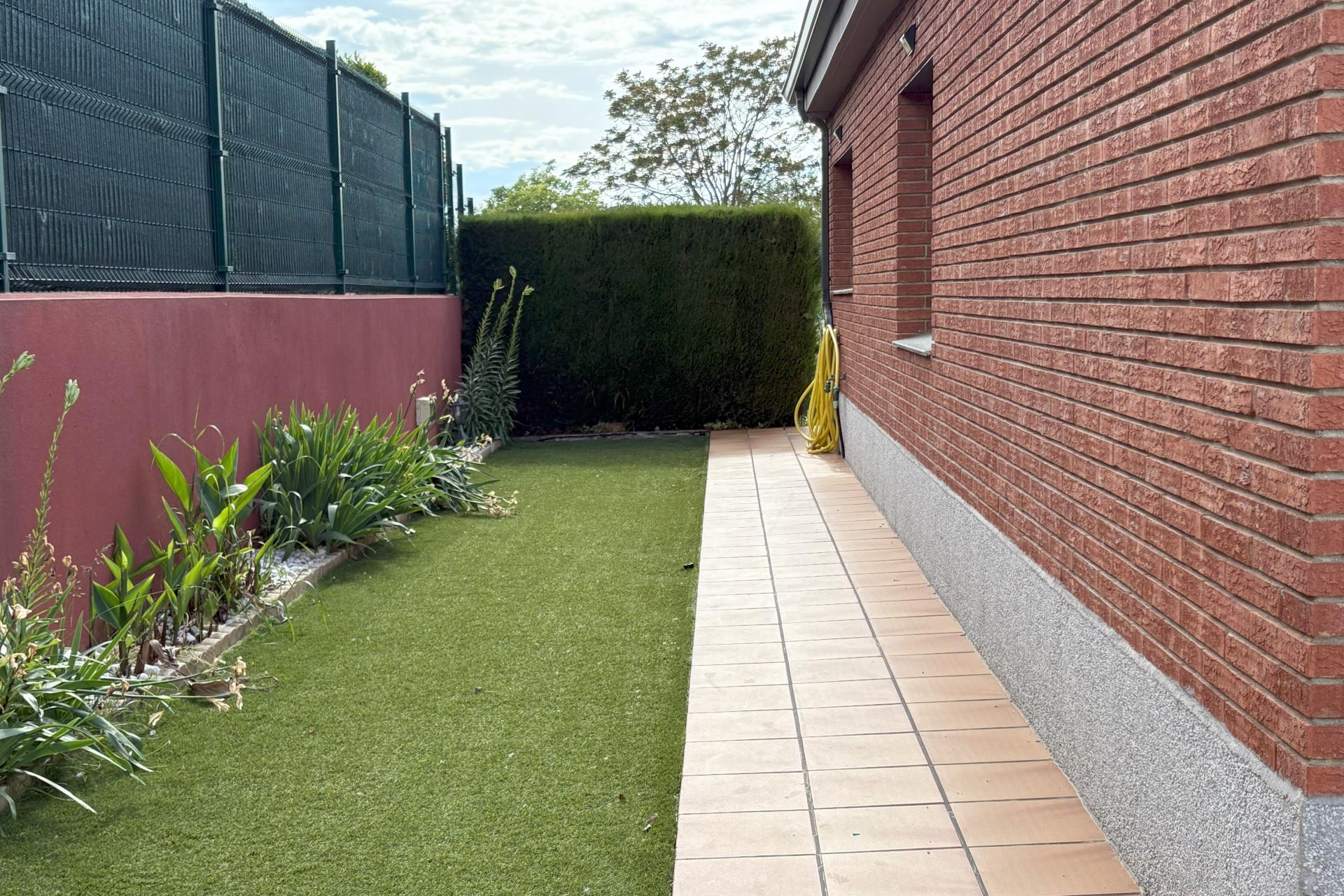 Resale - Villa - Masquefa