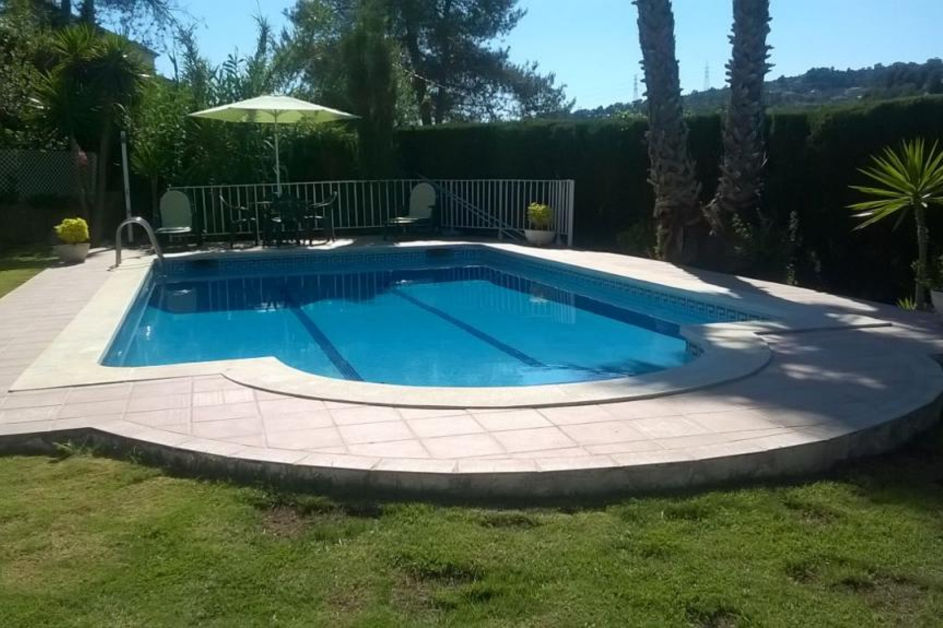 Resale - Villa - Olesa de Bonesvalls