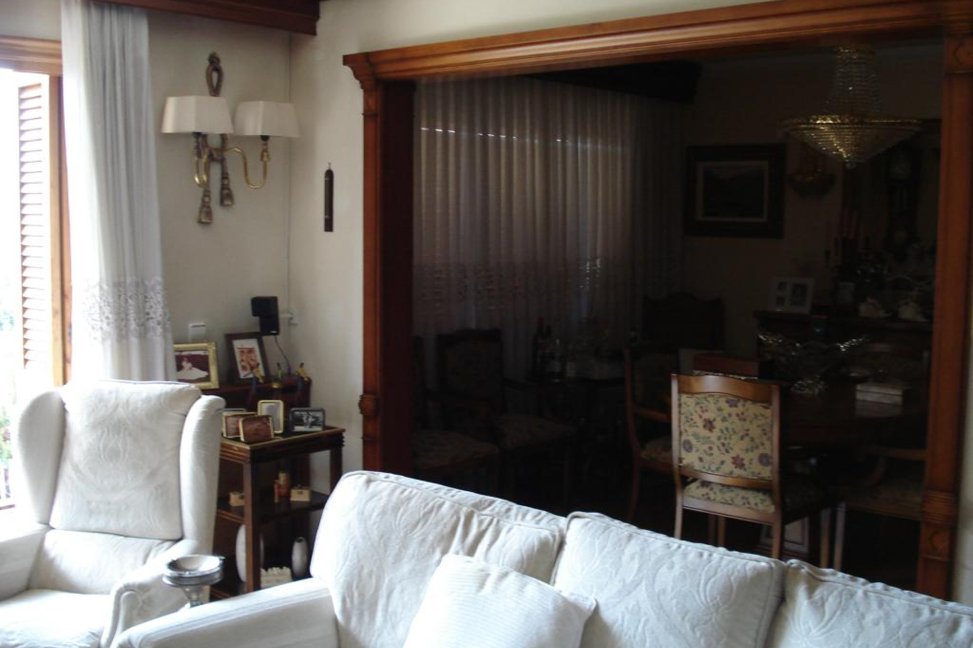 Resale - Villa - Olesa de Montserrat - Eixample