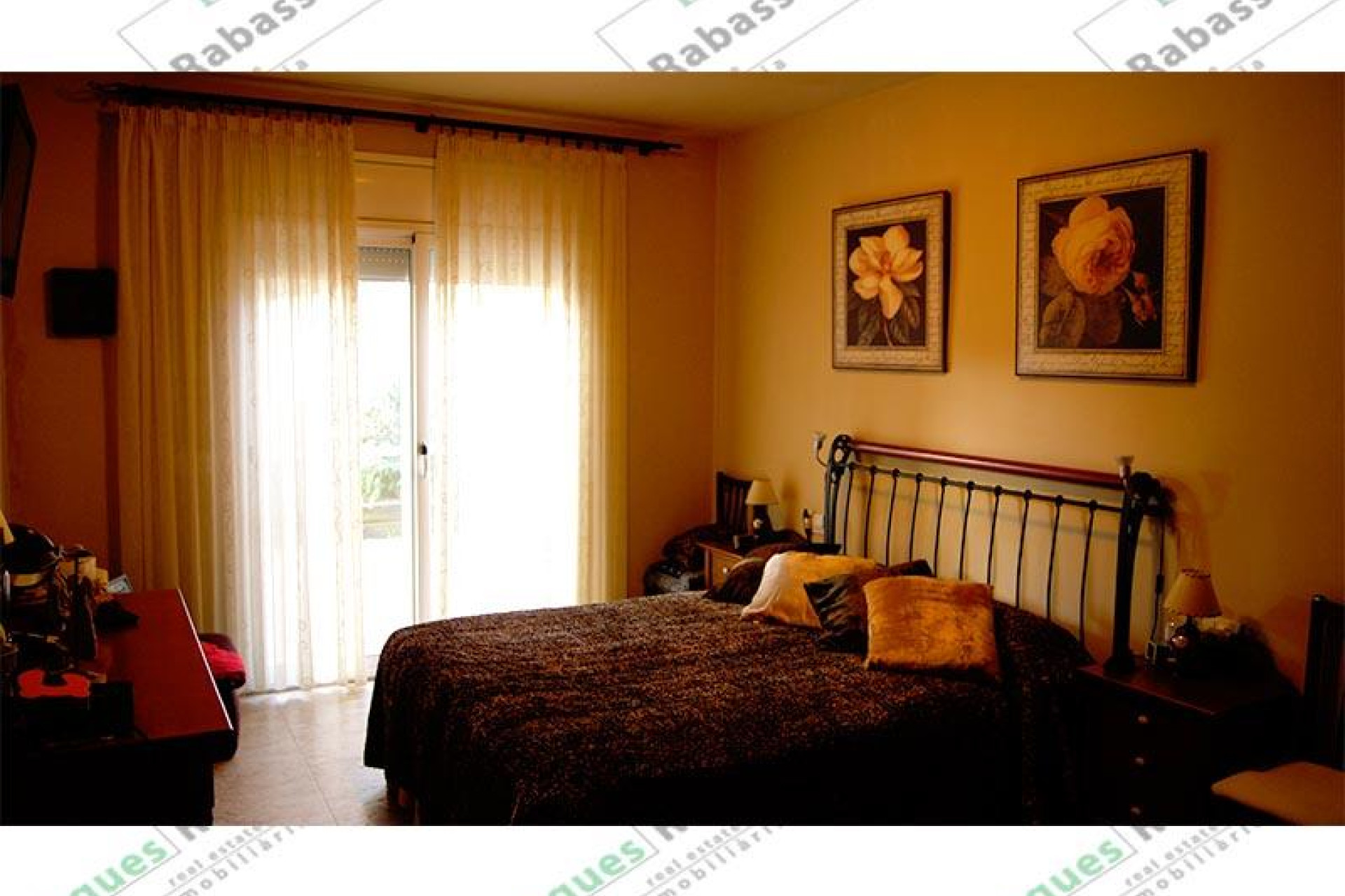 Resale - Villa - Tordera