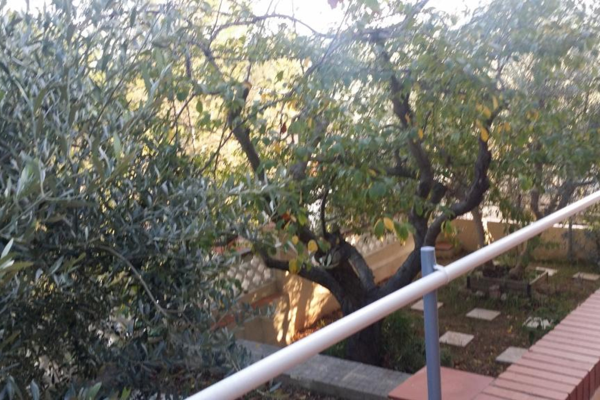 Resale - Villa - Vallirana