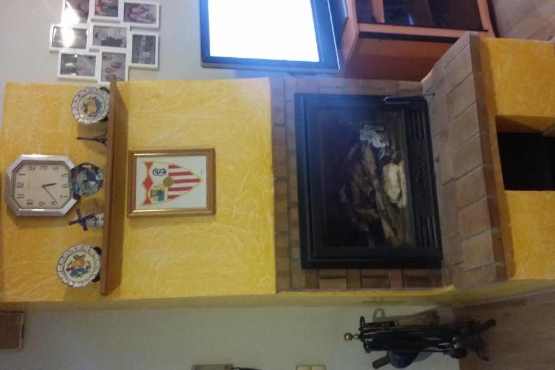 Resale - Villa - Vallirana