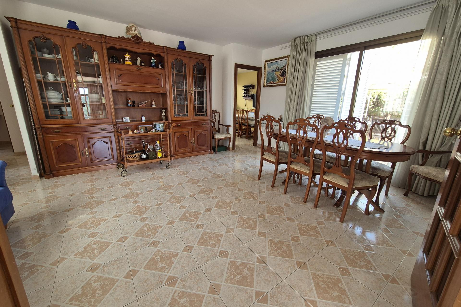 Resale - Villa - Vallirana