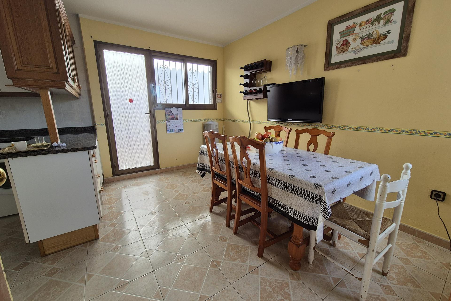 Resale - Villa - Vallirana