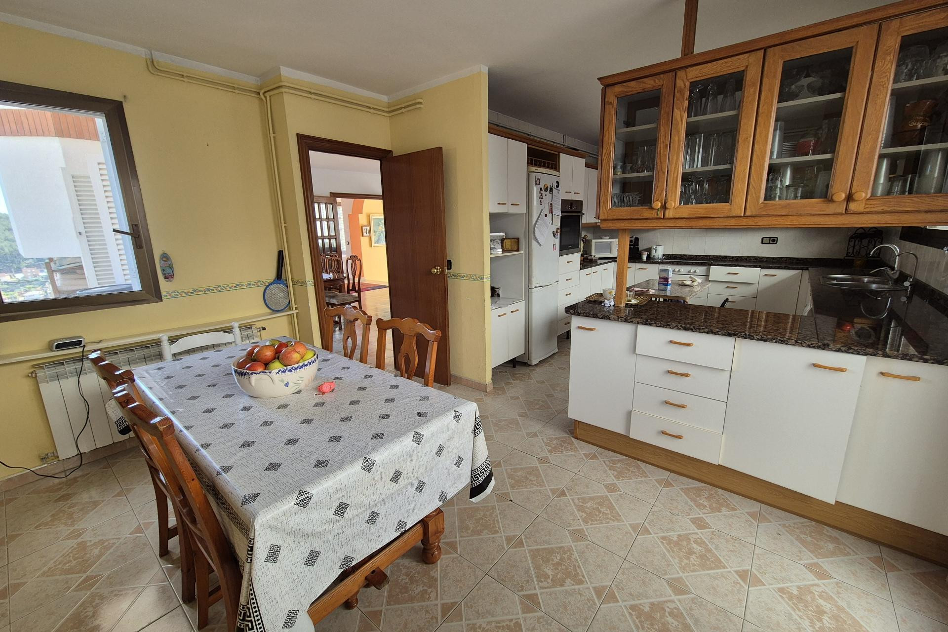 Resale - Villa - Vallirana