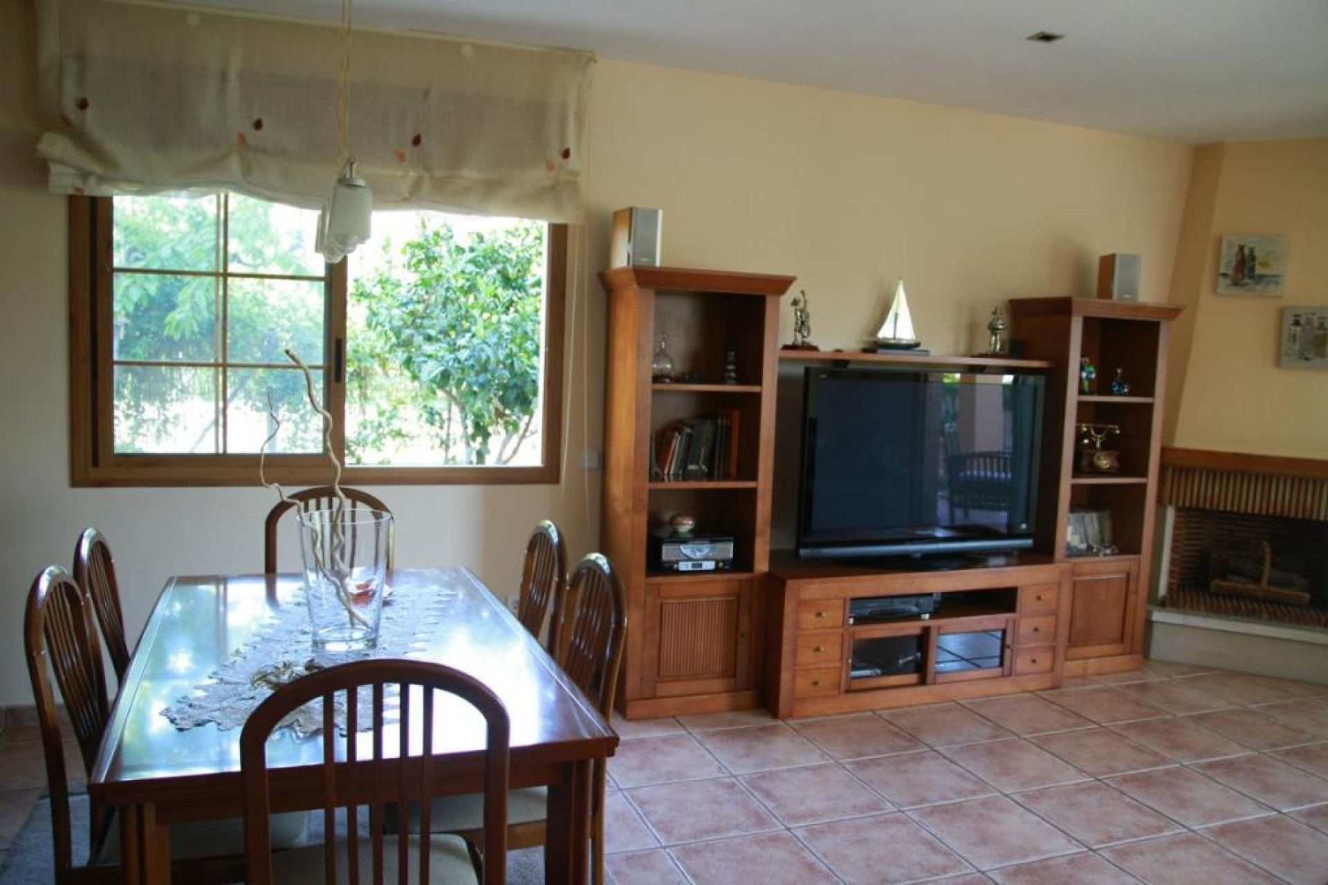 Resale - Villa - Vilanova i la Geltrú - Nord