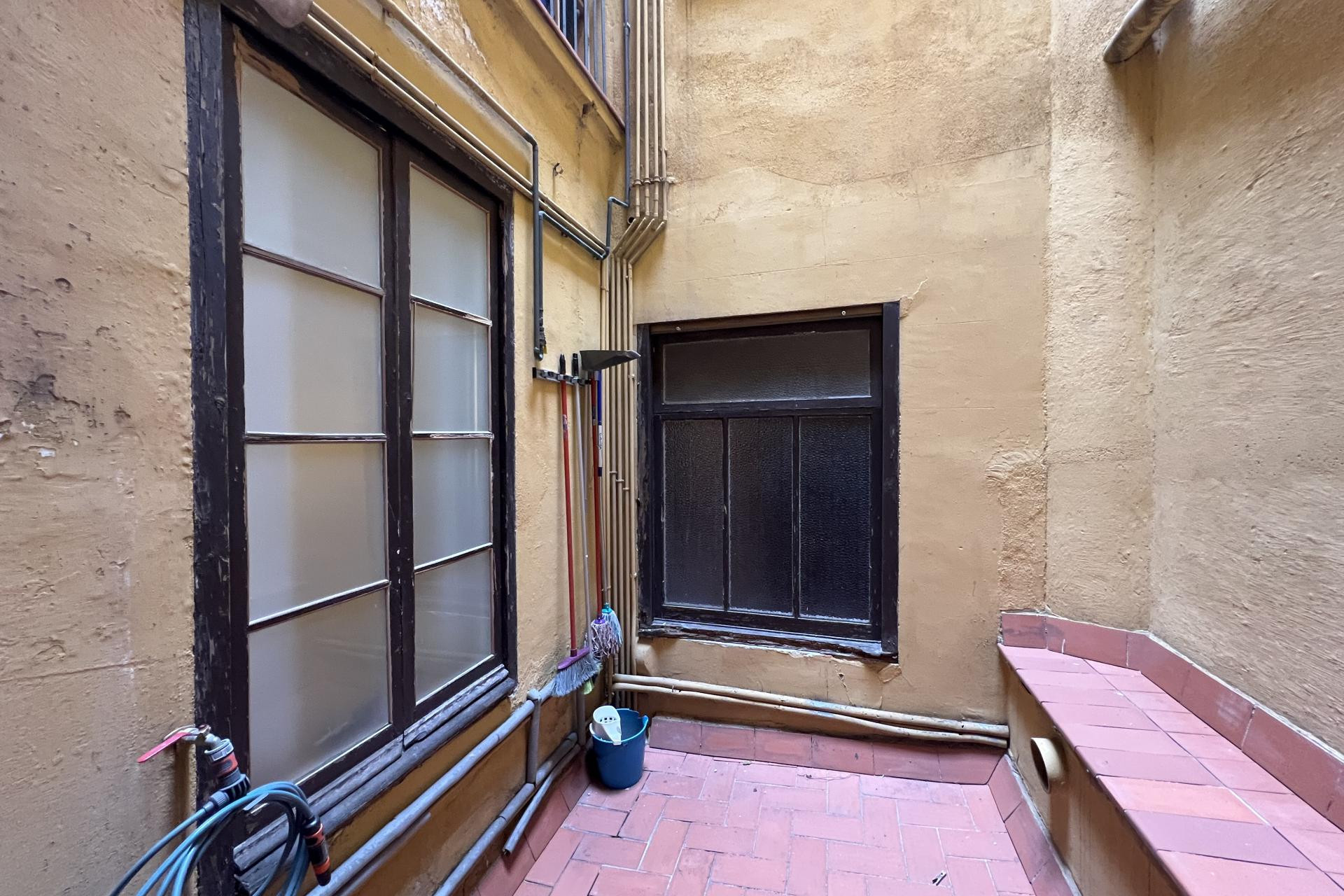 Reventa - Apartamento / piso - Barcelona - Ciutat Vella / Sant Pere