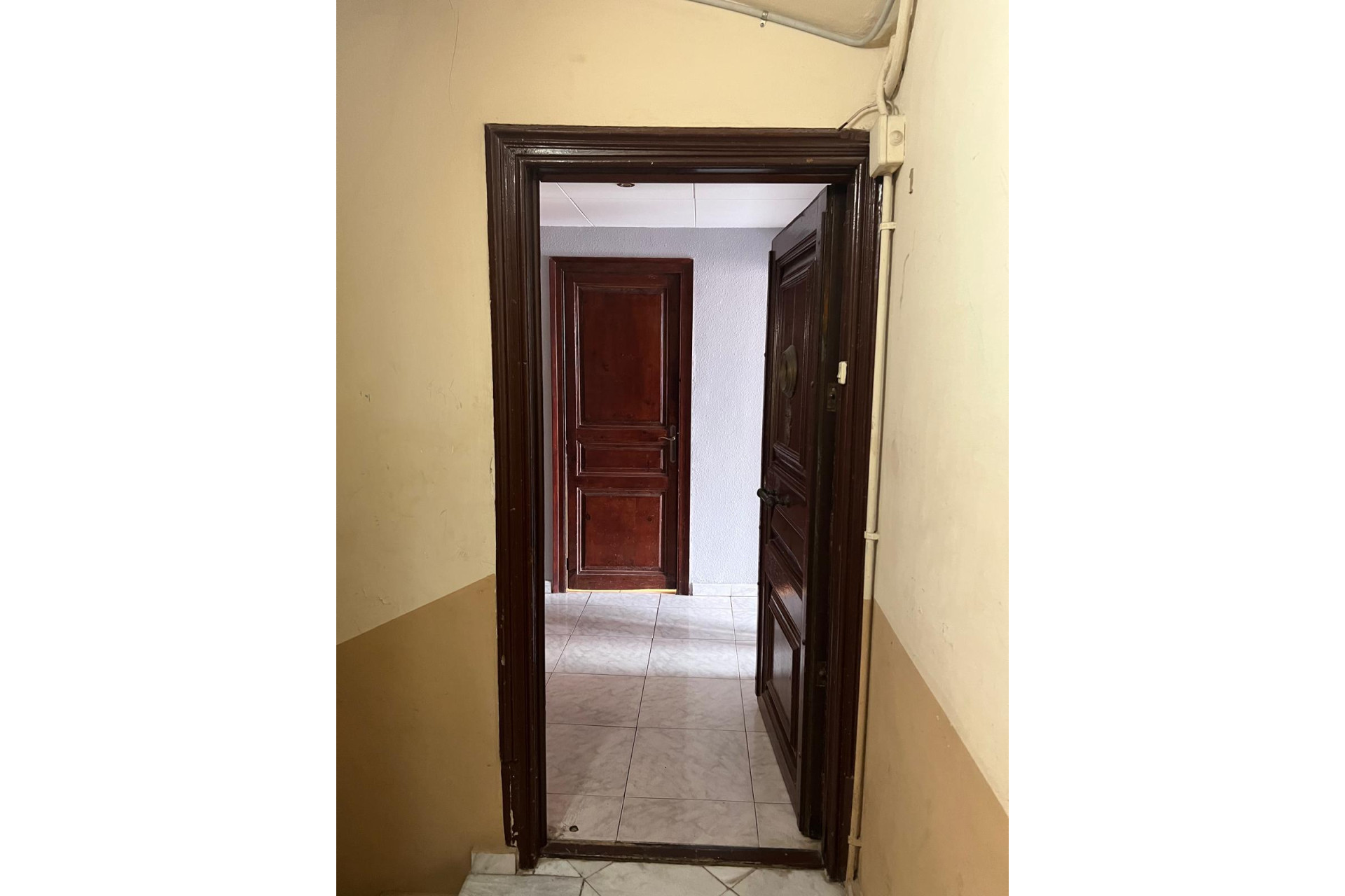 Reventa - Apartamento / piso - Barcelona - Ciutat Vella