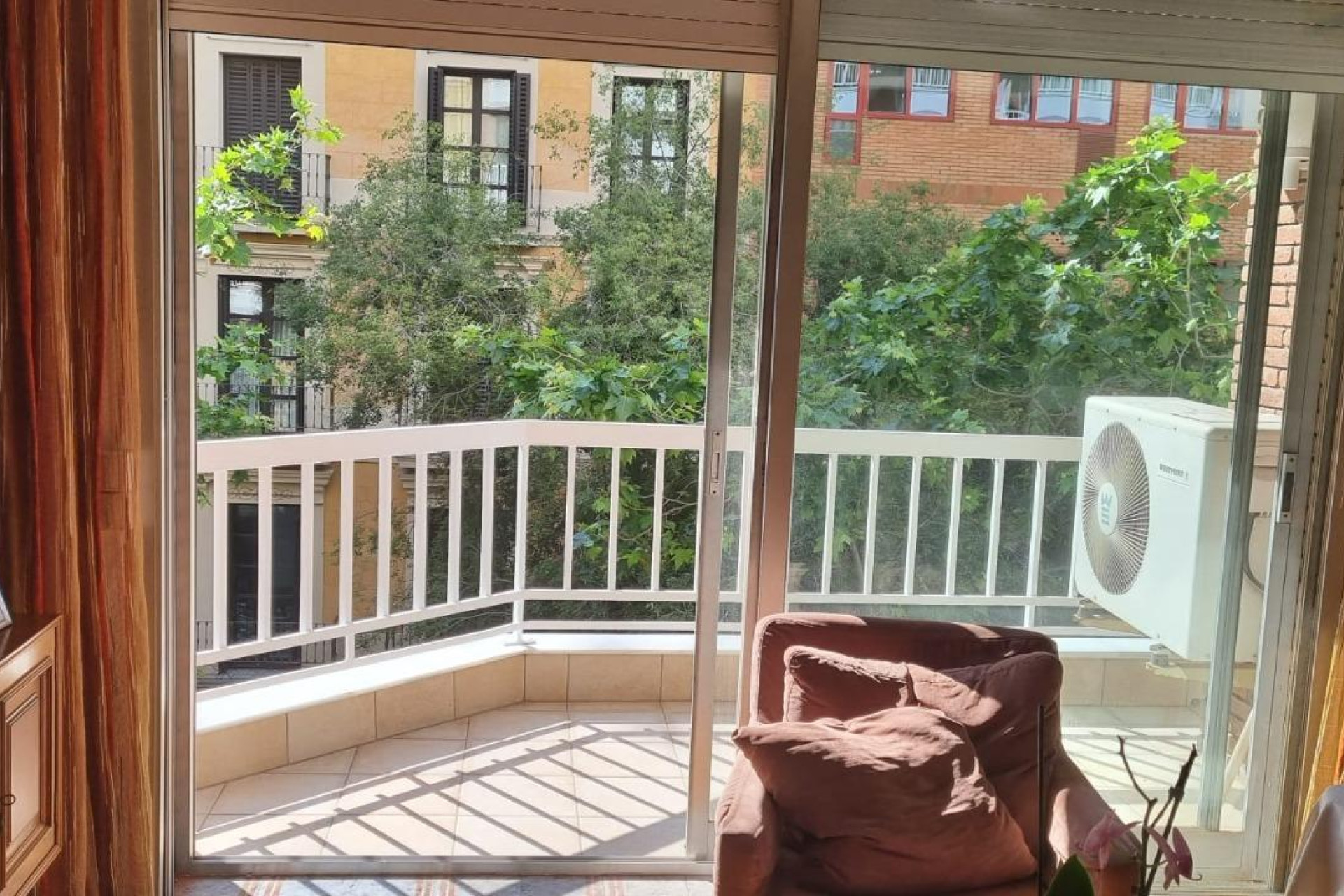 Reventa - Apartamento / piso - Barcelona - Eixample / Antiga Esquerra Eixample