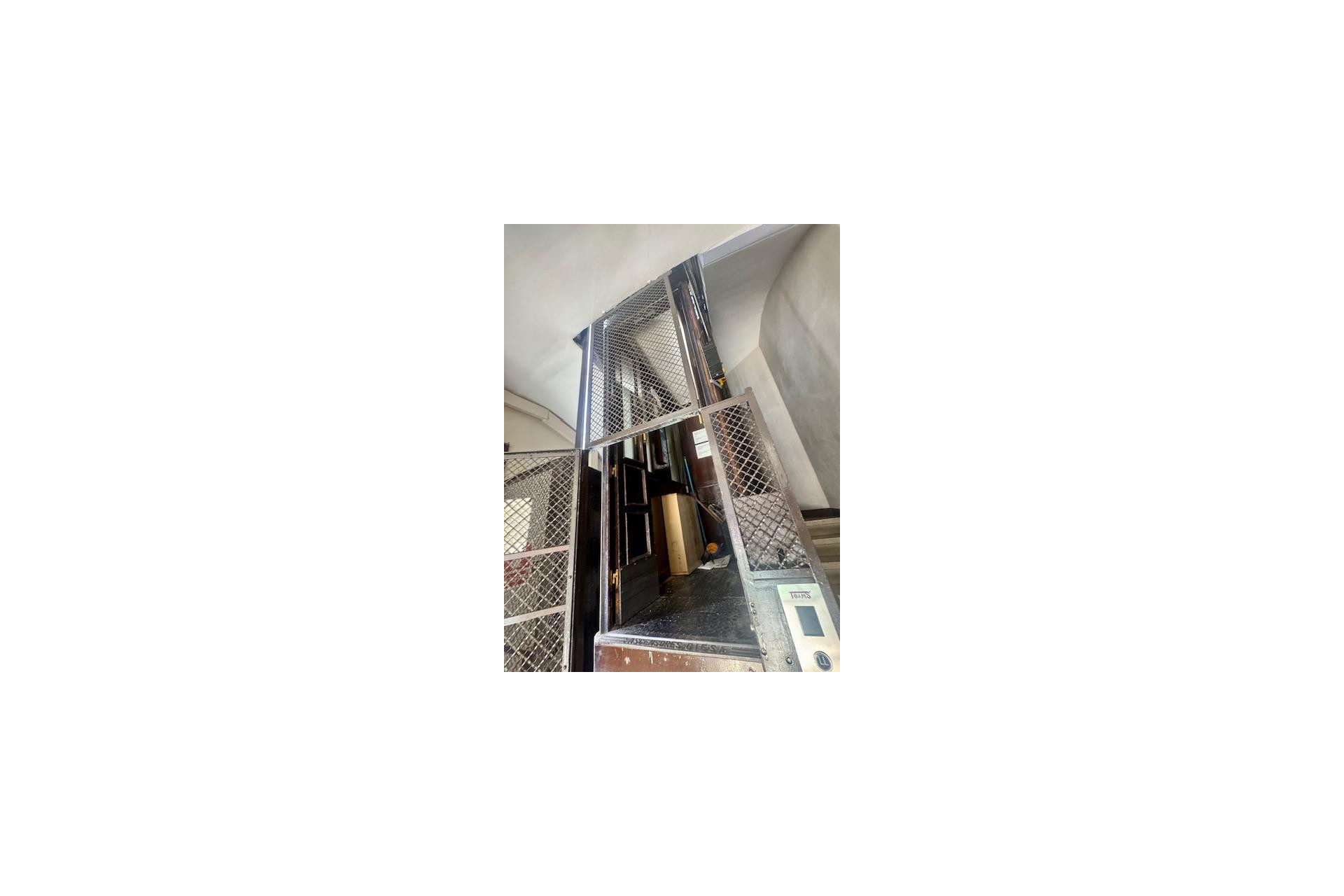 Reventa - Apartamento / piso - Barcelona - Eixample / Antiga Esquerra Eixample