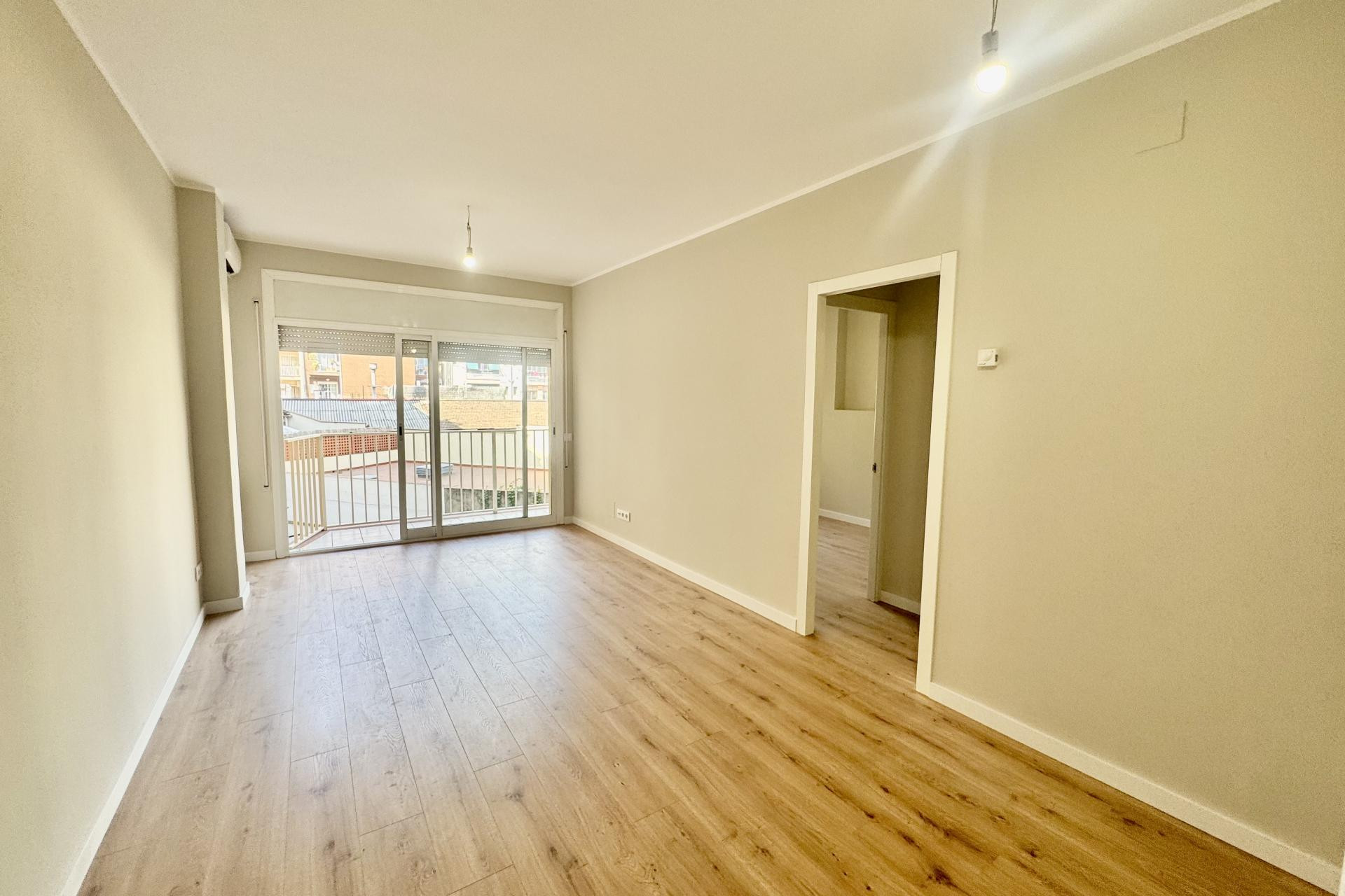 Reventa - Apartamento / piso - Barcelona - Eixample / Sagrada Família