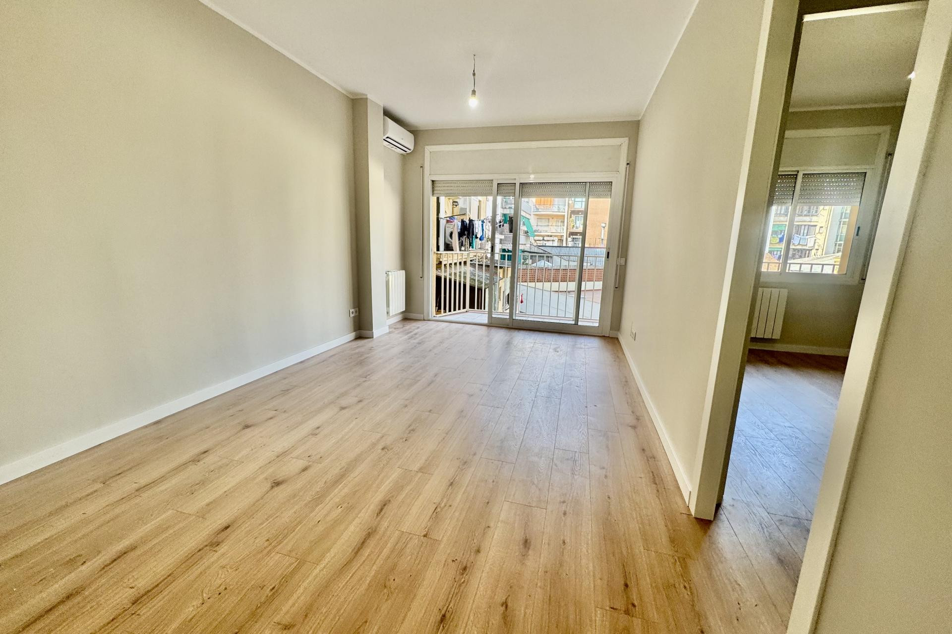 Reventa - Apartamento / piso - Barcelona - Eixample / Sagrada Família