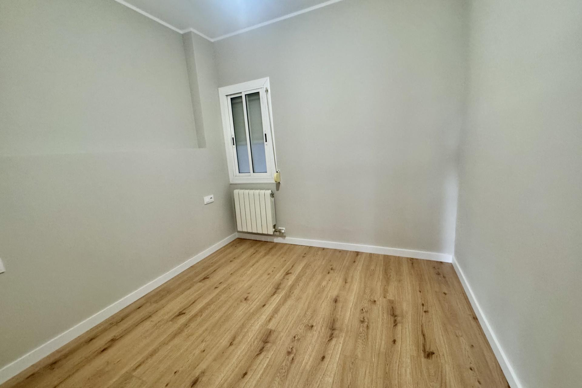 Reventa - Apartamento / piso - Barcelona - Eixample / Sagrada Família