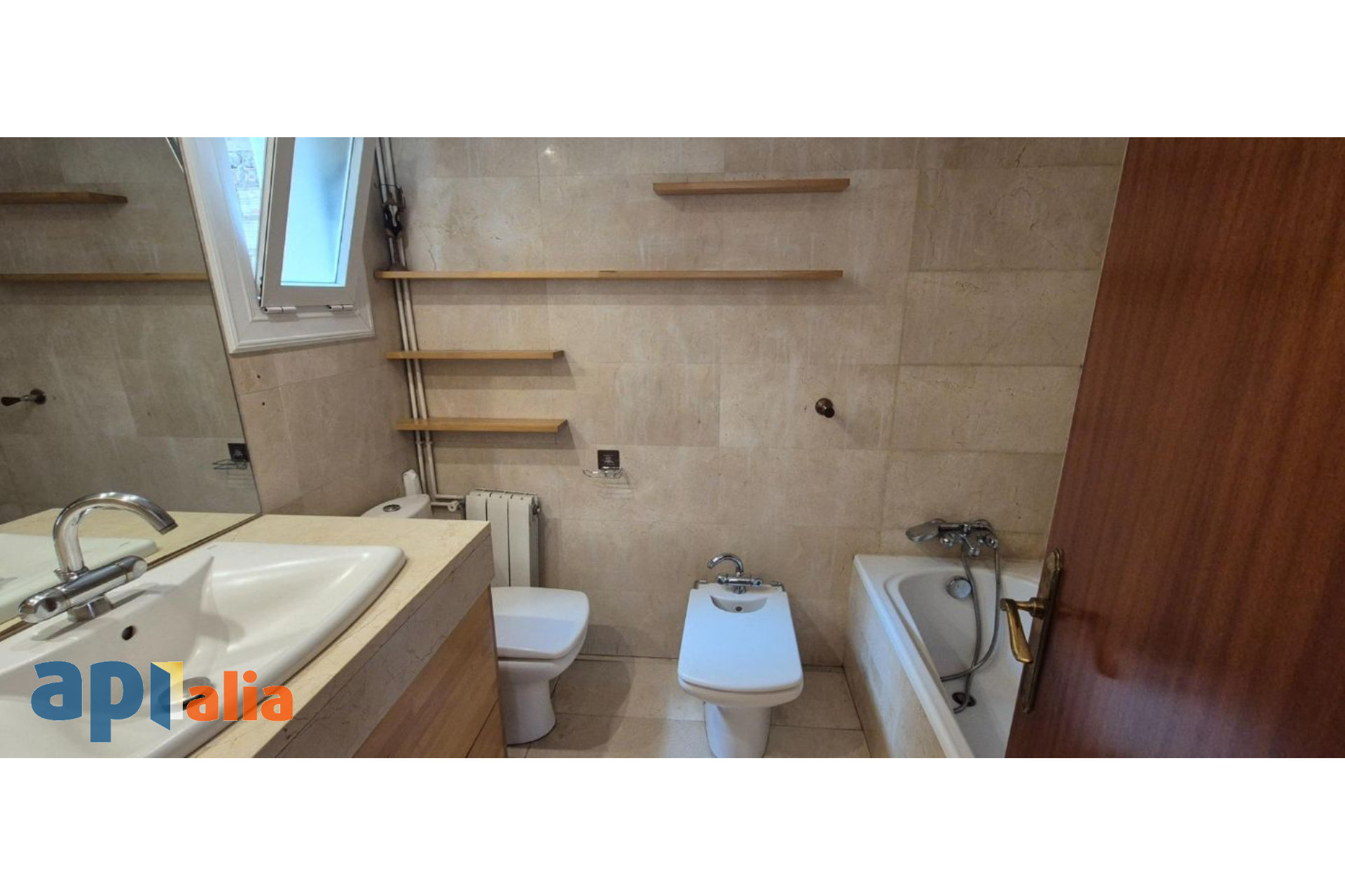 Reventa - Apartamento / piso - Barcelona - Les Corts / Les Corts