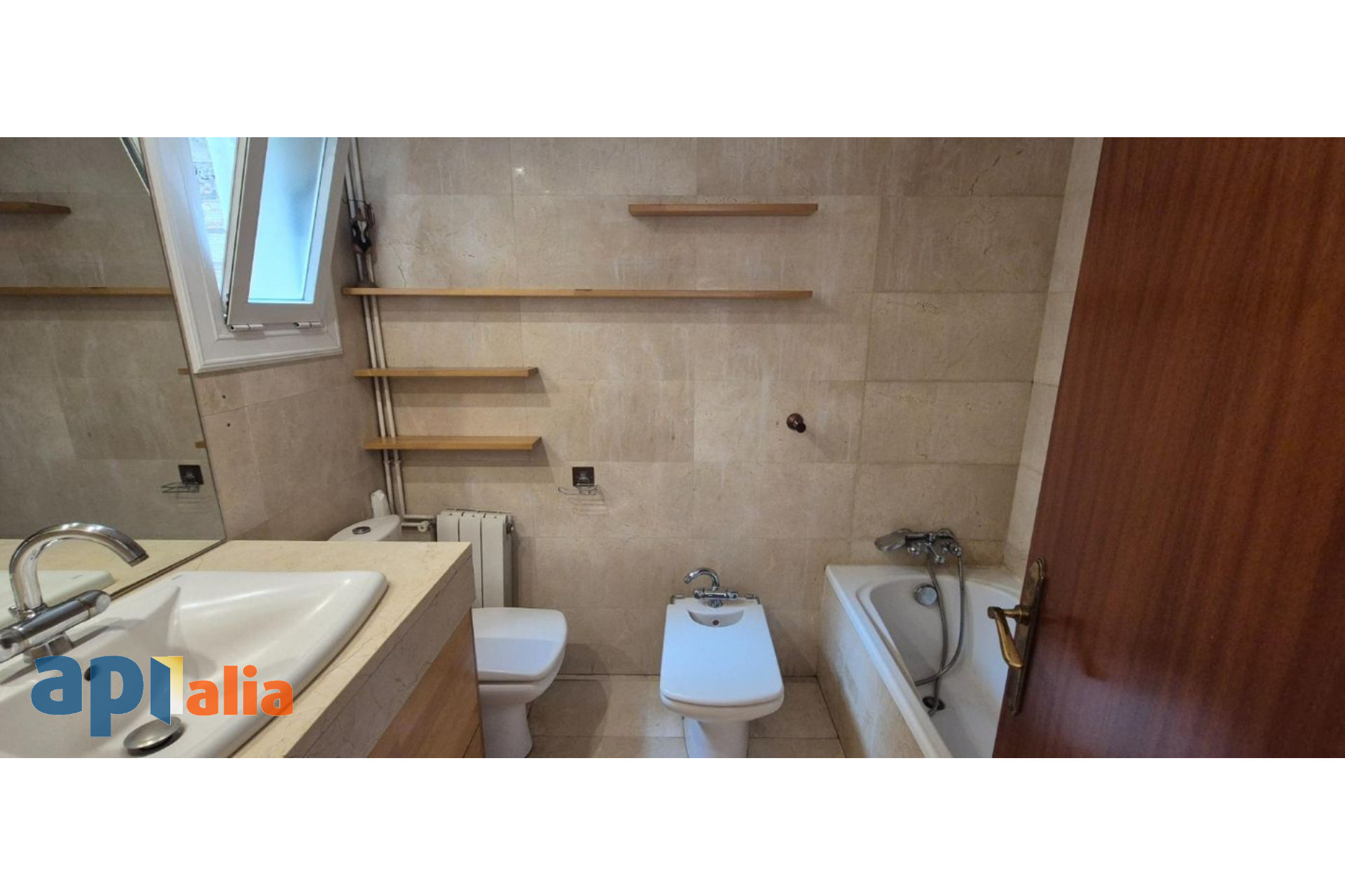 Reventa - Apartamento / piso - Barcelona - Les Corts / Les Corts