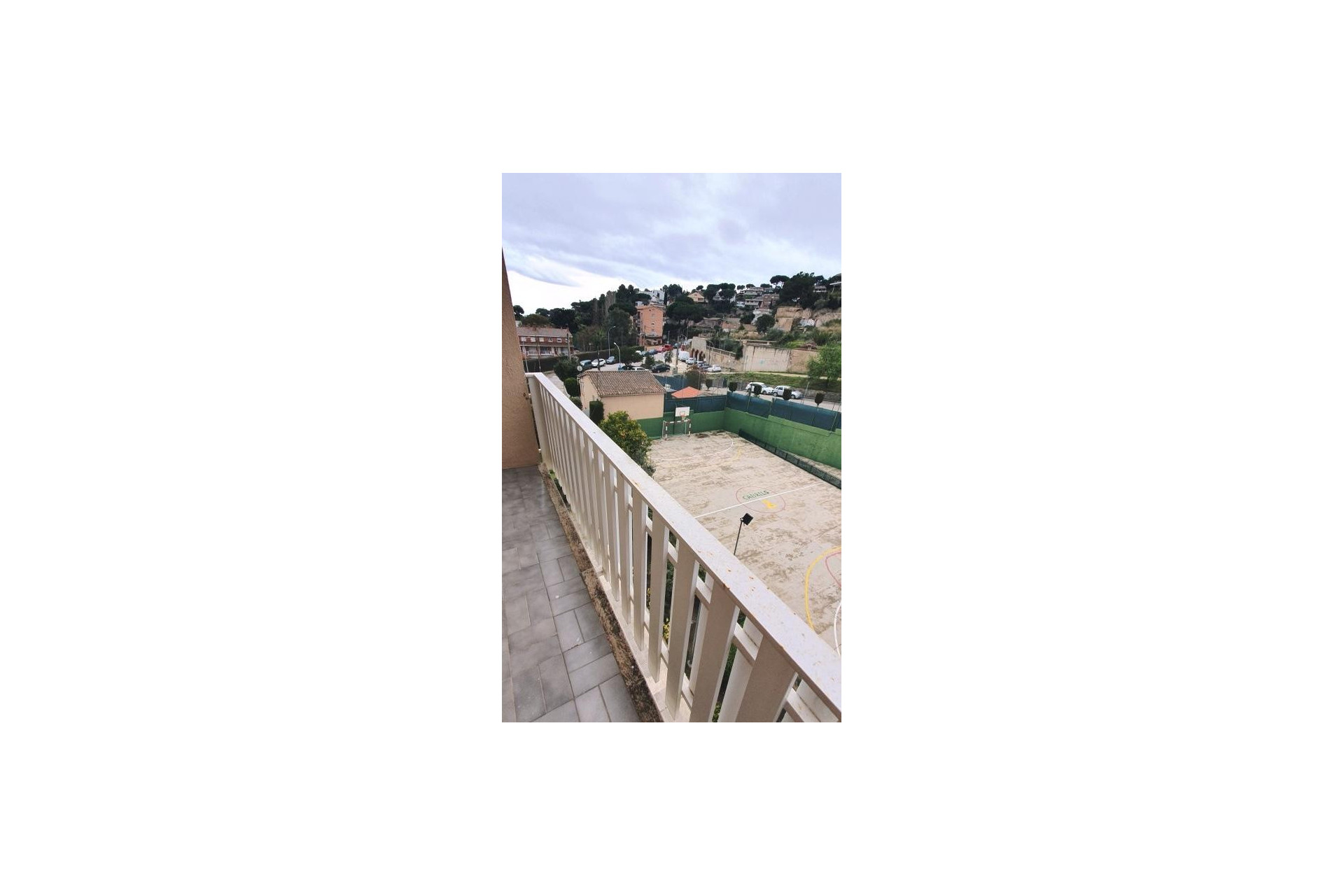 Reventa - Apartamento / piso - Cabrils