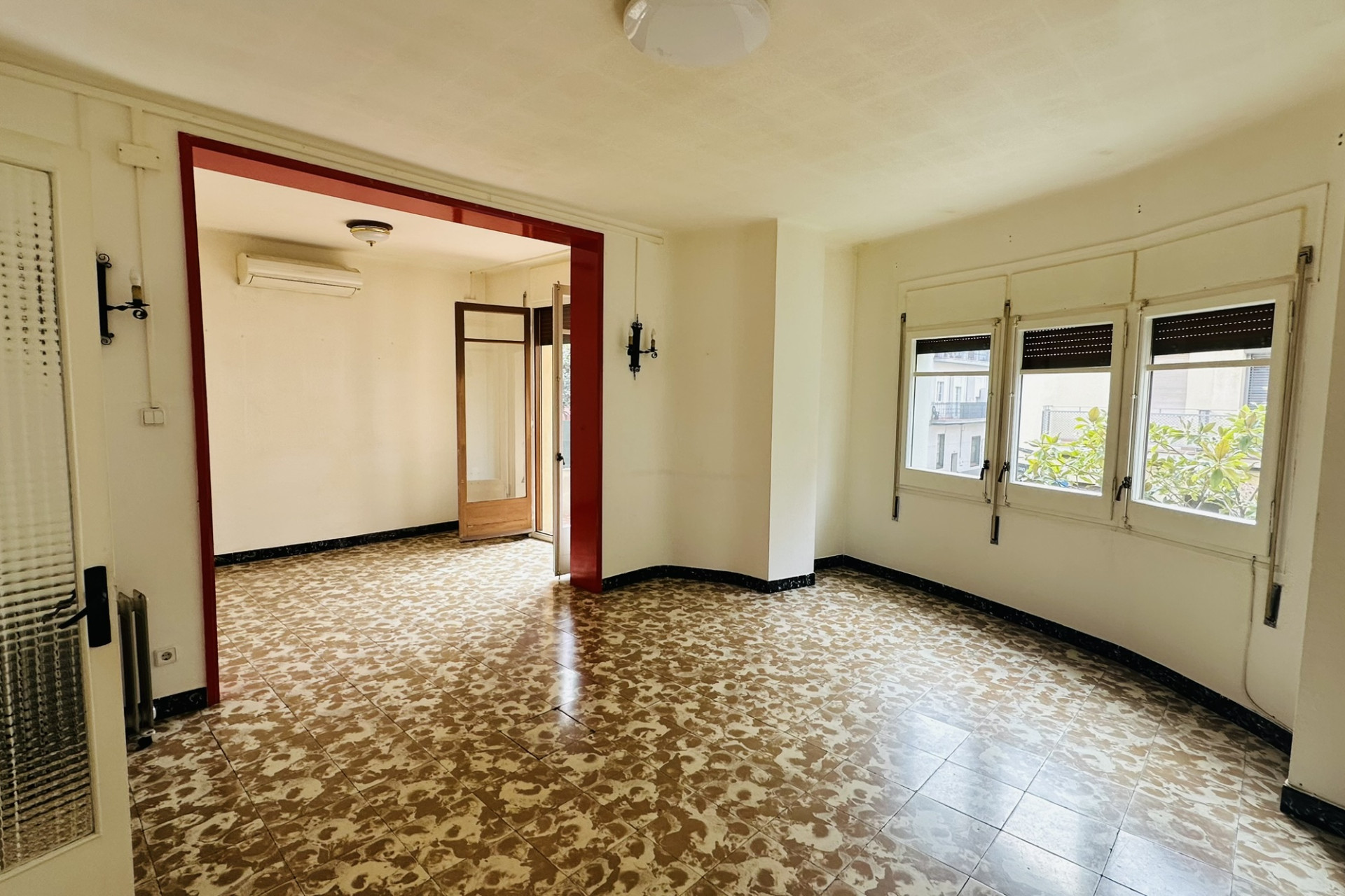 Reventa - Apartamento / piso - Cornellà de Llobregat - Gavarra