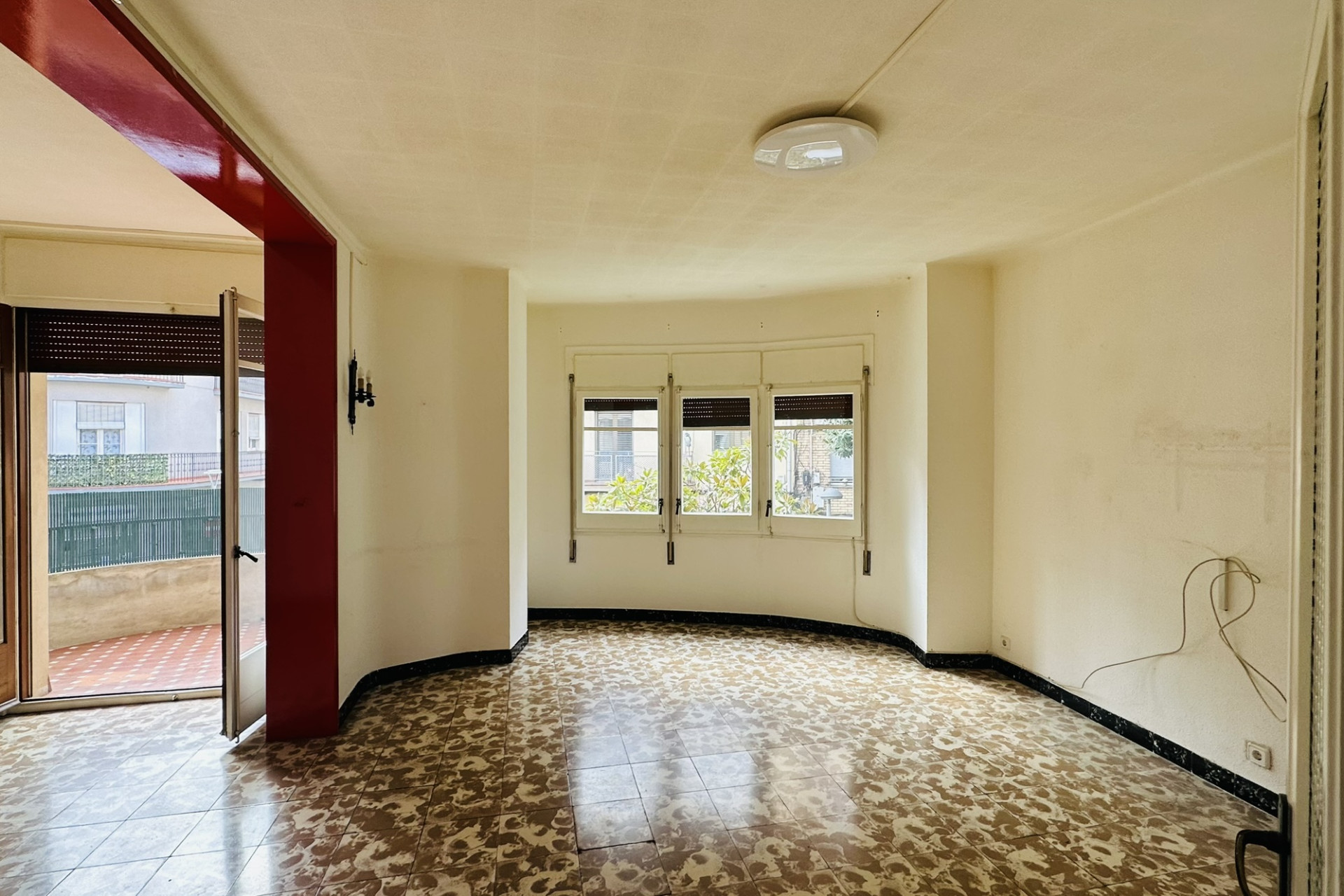 Reventa - Apartamento / piso - Cornellà de Llobregat - Gavarra