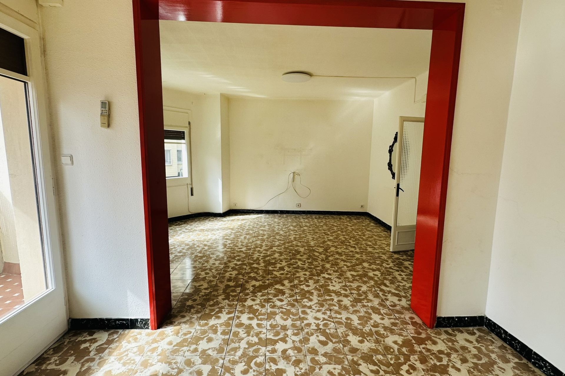 Reventa - Apartamento / piso - Cornellà de Llobregat - Gavarra