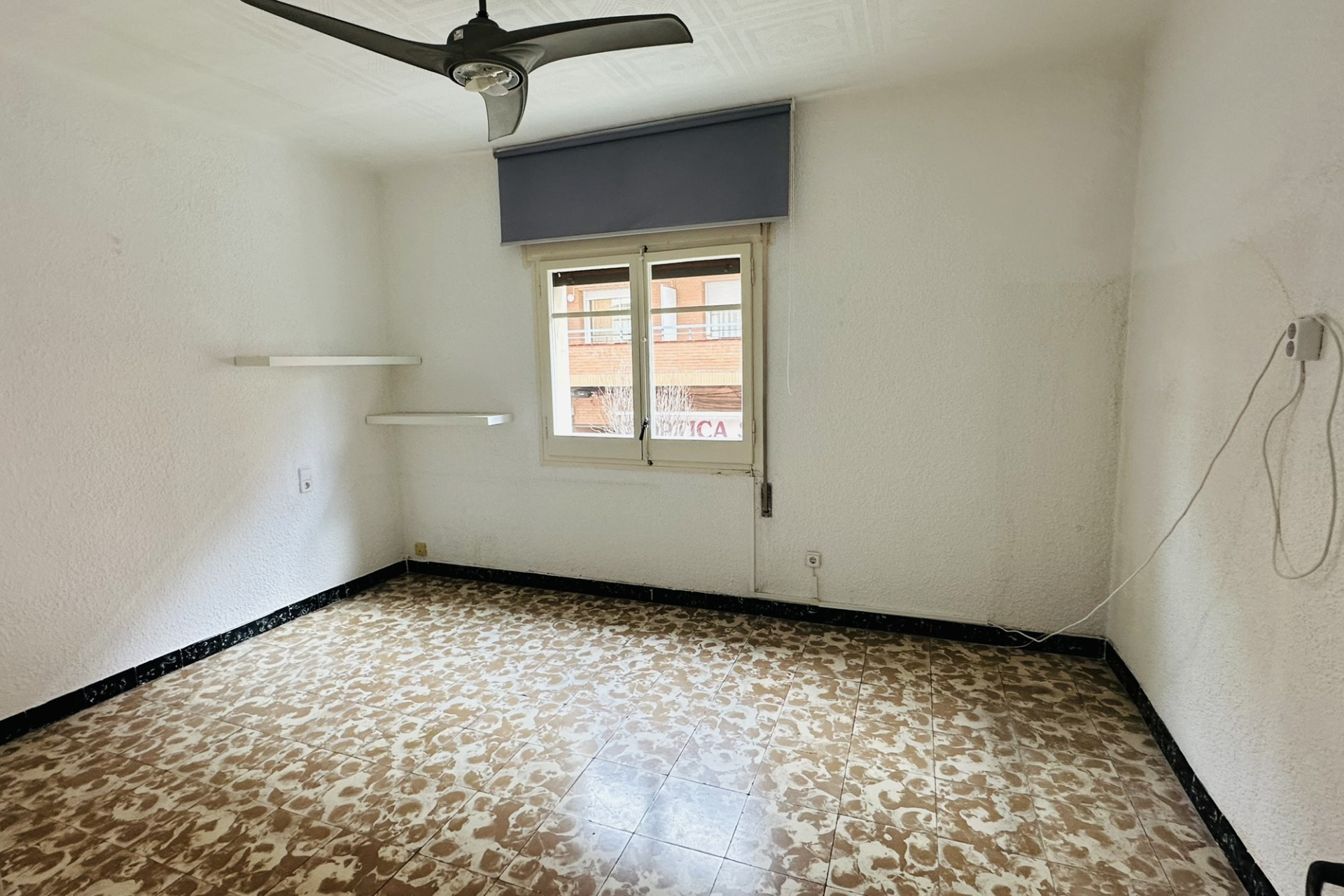 Reventa - Apartamento / piso - Cornellà de Llobregat - Gavarra