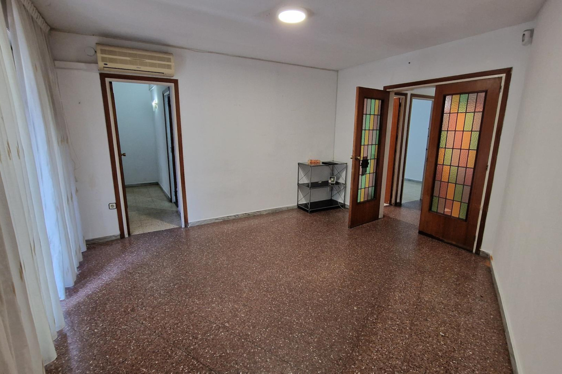 Reventa - Apartamento / piso - Hospitalet de Llobregat, l - Collblanc