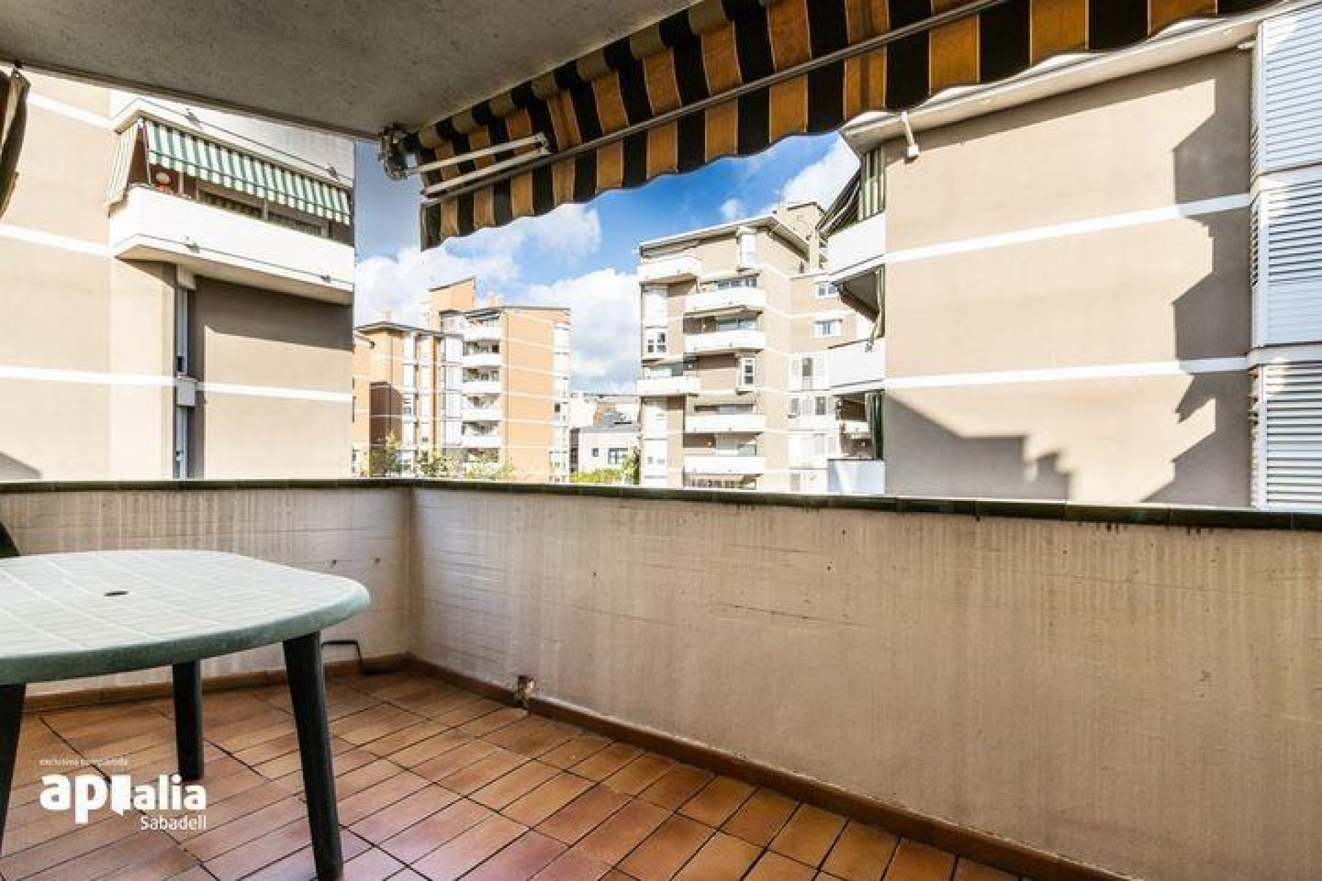 Reventa - Apartamento / piso - Sabadell - Centro